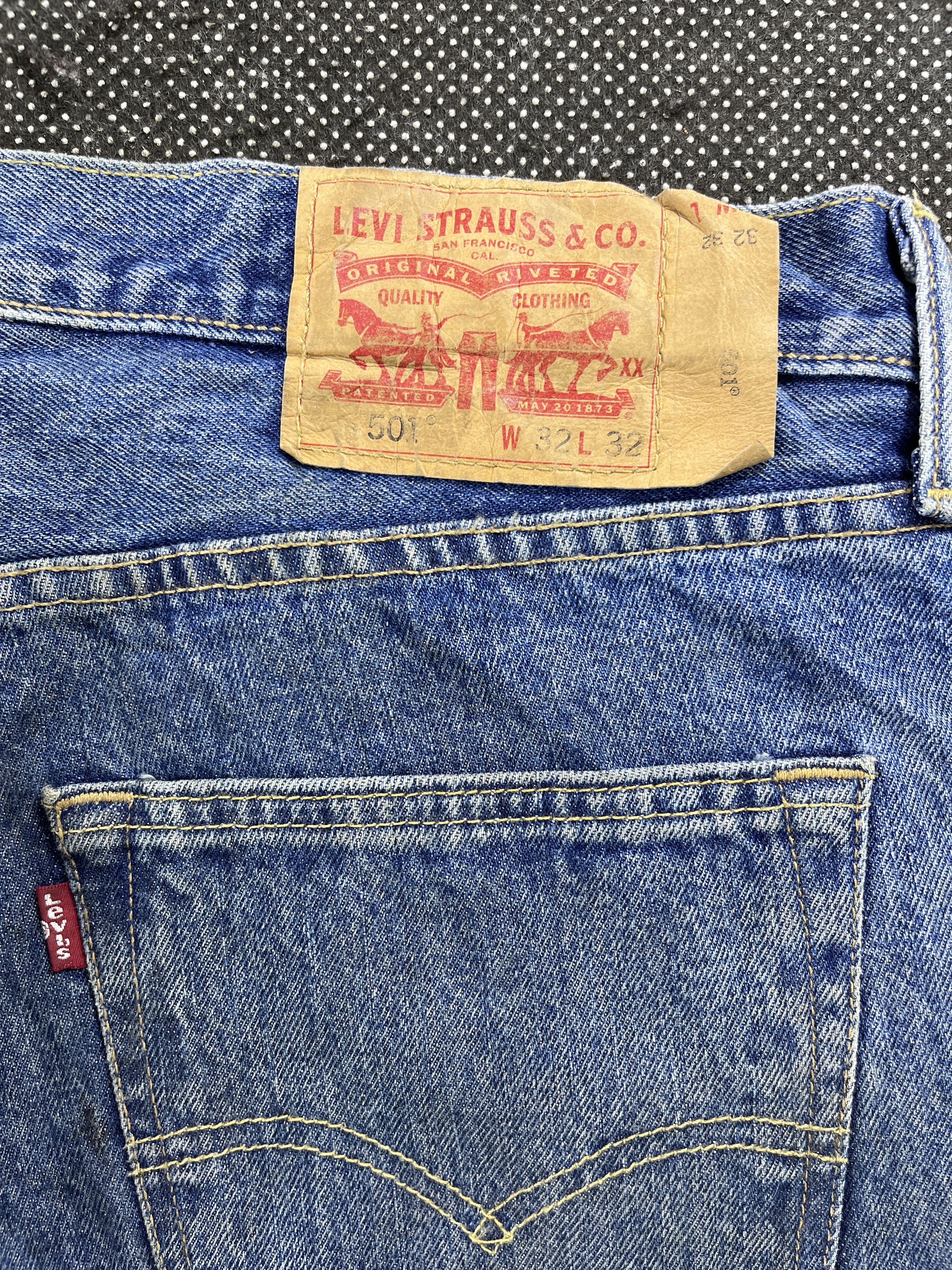 Levi's Vintage Levi’s 501 Dirty Wash Jeans 32 x 32 Denim - J262 Size US 34 / EU 50 - 10 Thumbnail