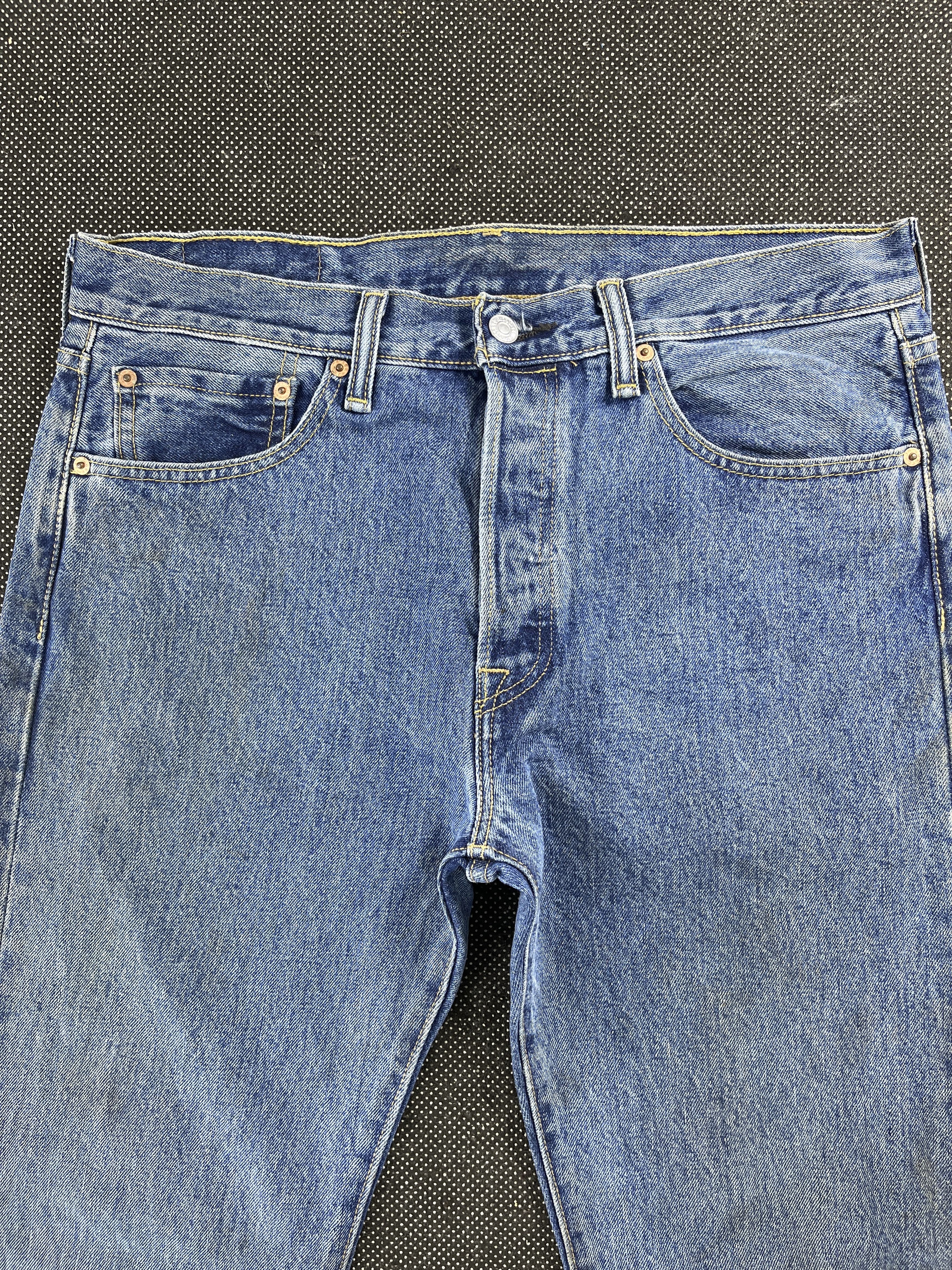 Levi's Vintage Levi’s 501 Dirty Wash Jeans 32 x 32 Denim - J262 Size US 34 / EU 50 - 3 Thumbnail