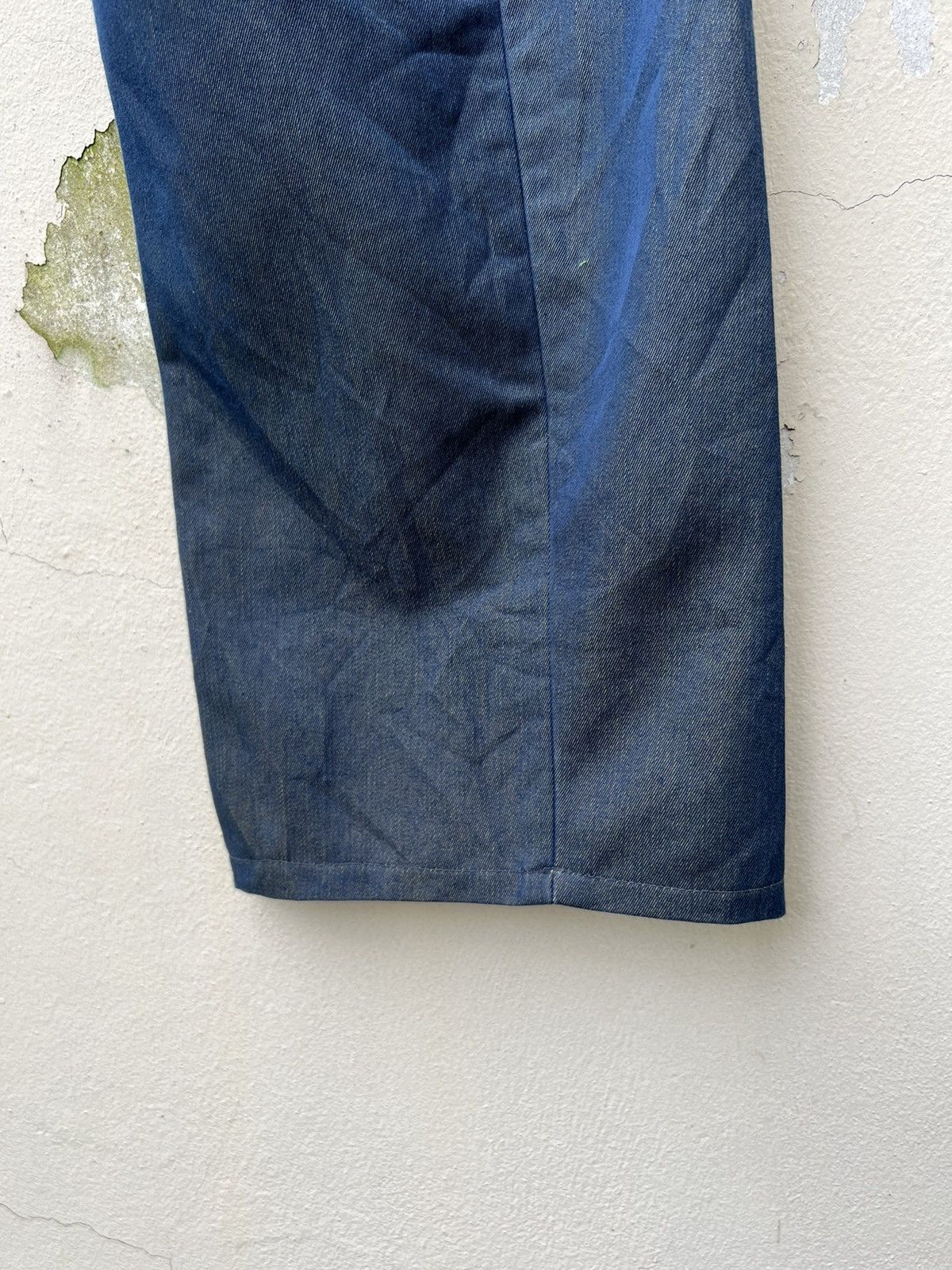 Levi's Vintage Millennium Year 2000 Levi’s Engineered Regular Jeans Size US 31 - 13 Thumbnail