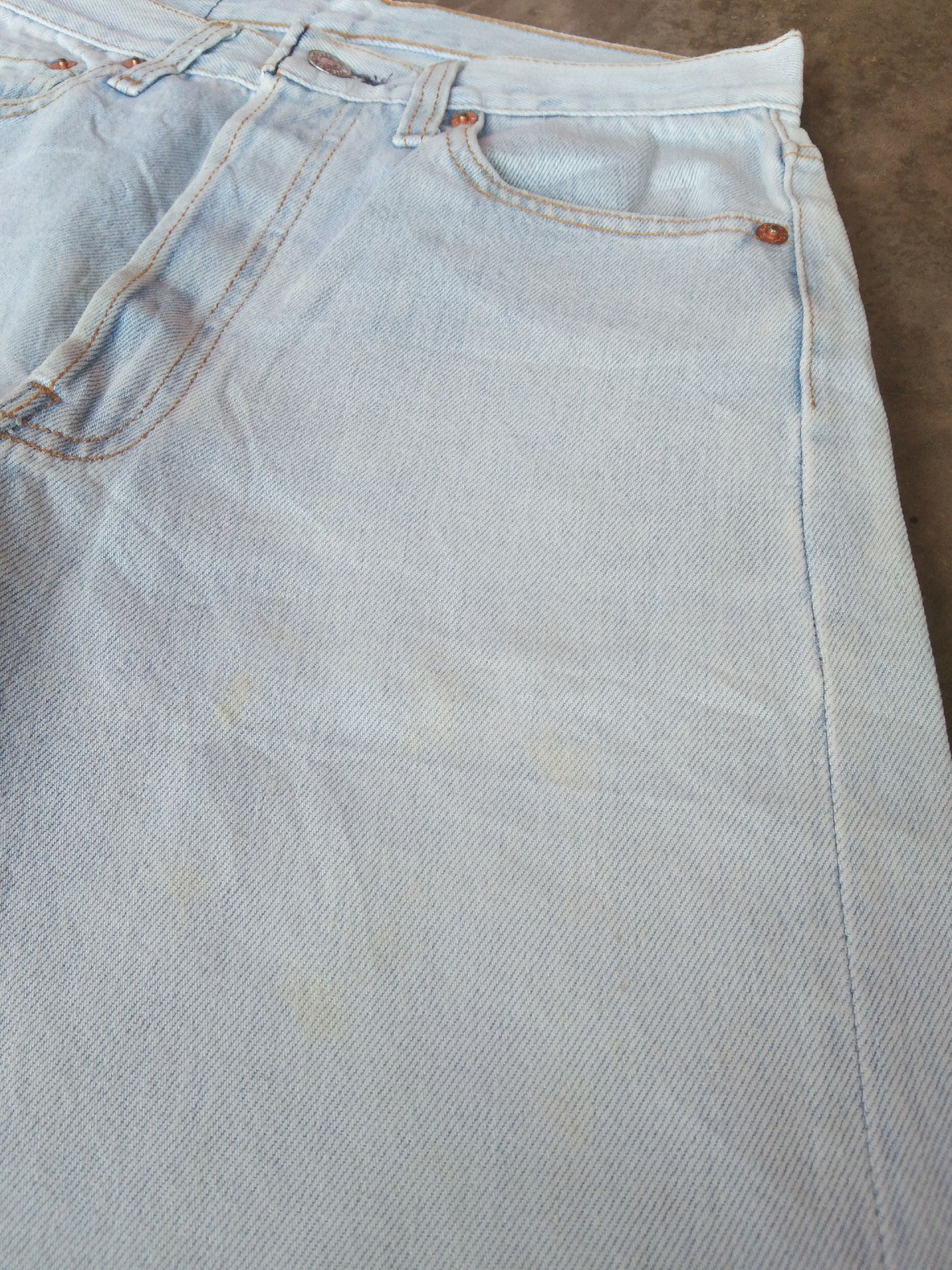 Levi's 90s Vintage Levis 501 Made In USA Faded Blue Jeans 28x31 Size US 28 / EU 44 - 5 Thumbnail