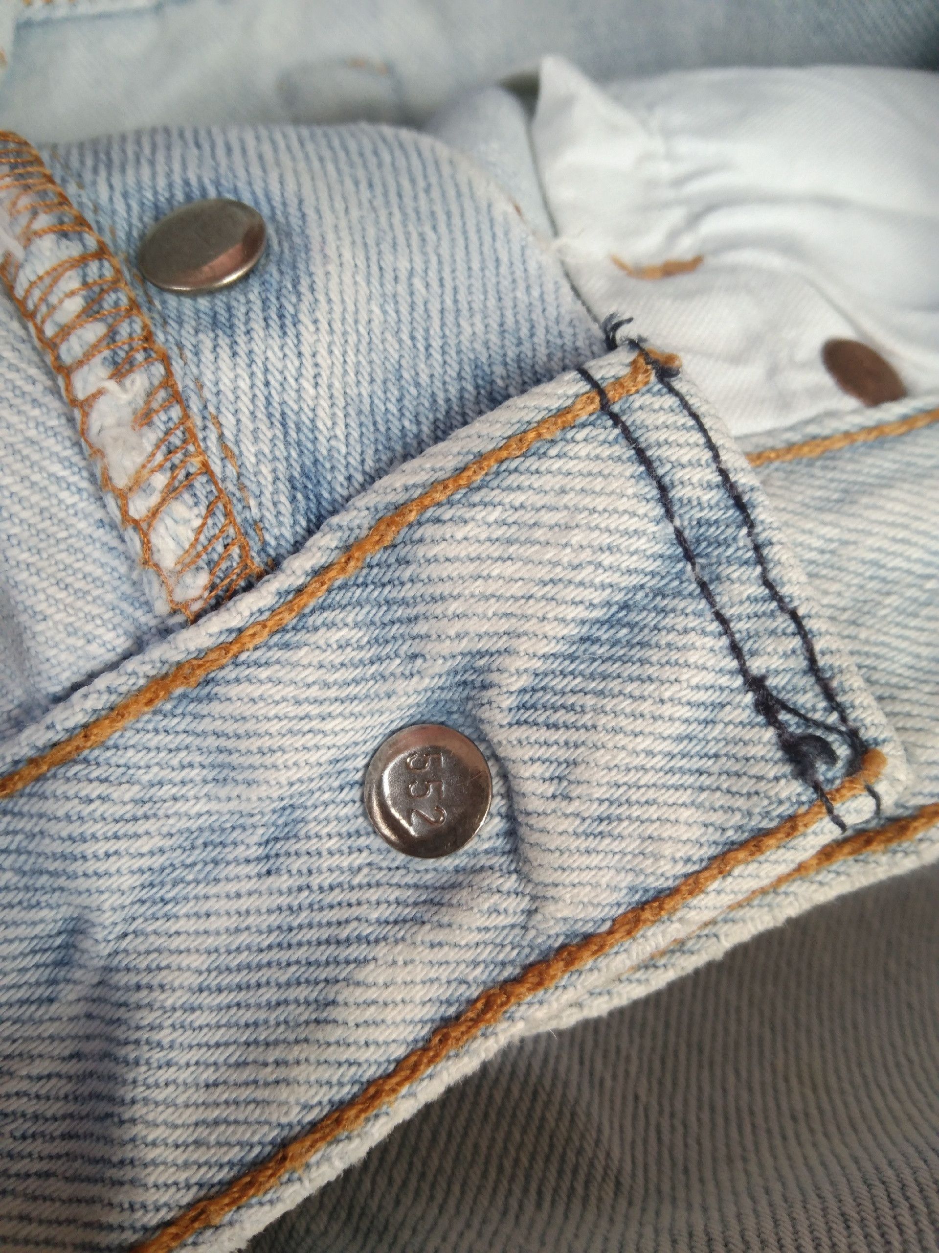 Levi's 90s Vintage Levis 501 Made In USA Faded Blue Jeans 28x31 Size US 28 / EU 44 - 8 Thumbnail