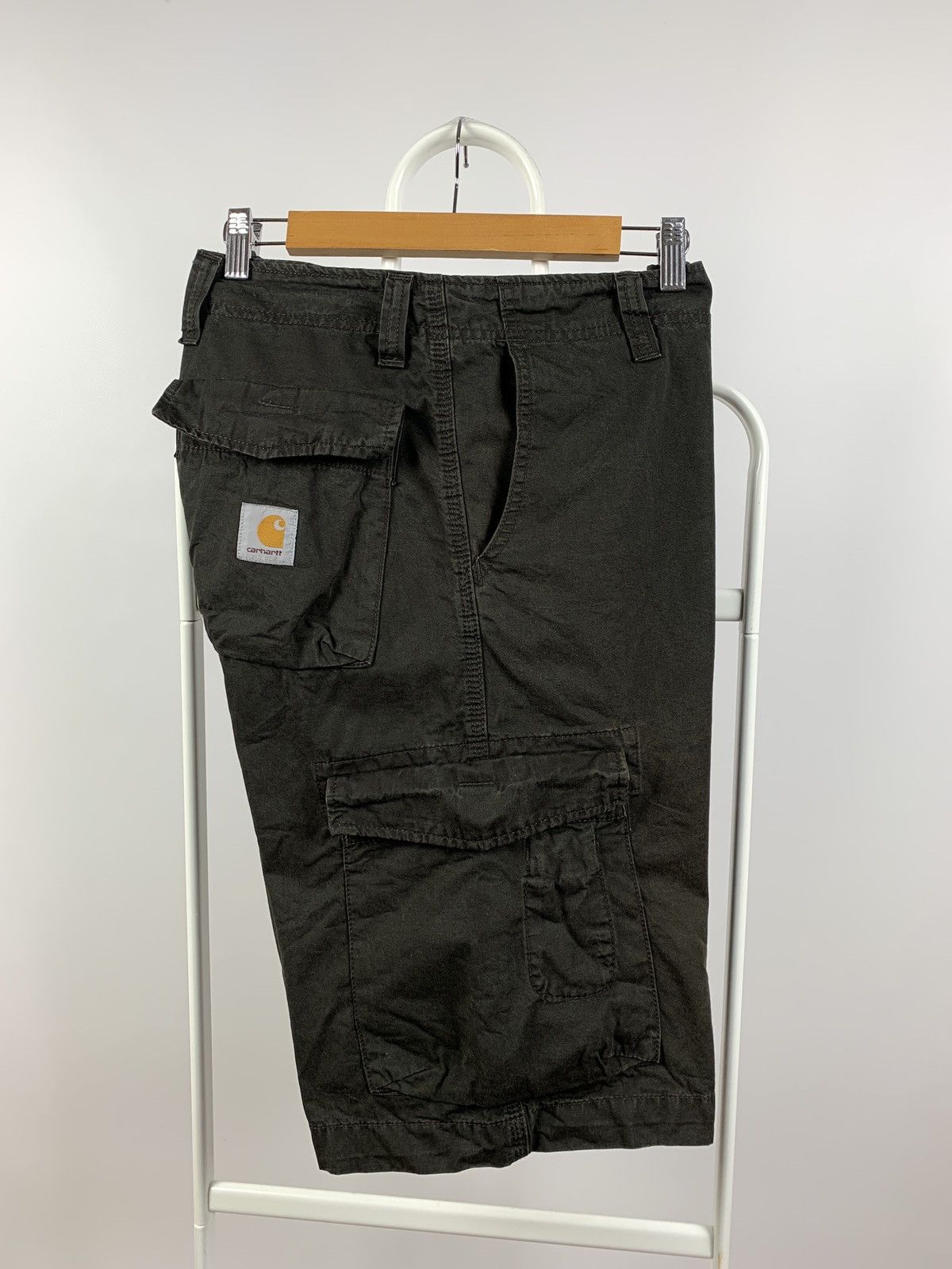 Carhartt Vintage Carhartt Sun Faded Khaki Thrift Bermuda Cargo Shorts Size US 32 / EU 48 - 3 Thumbnail