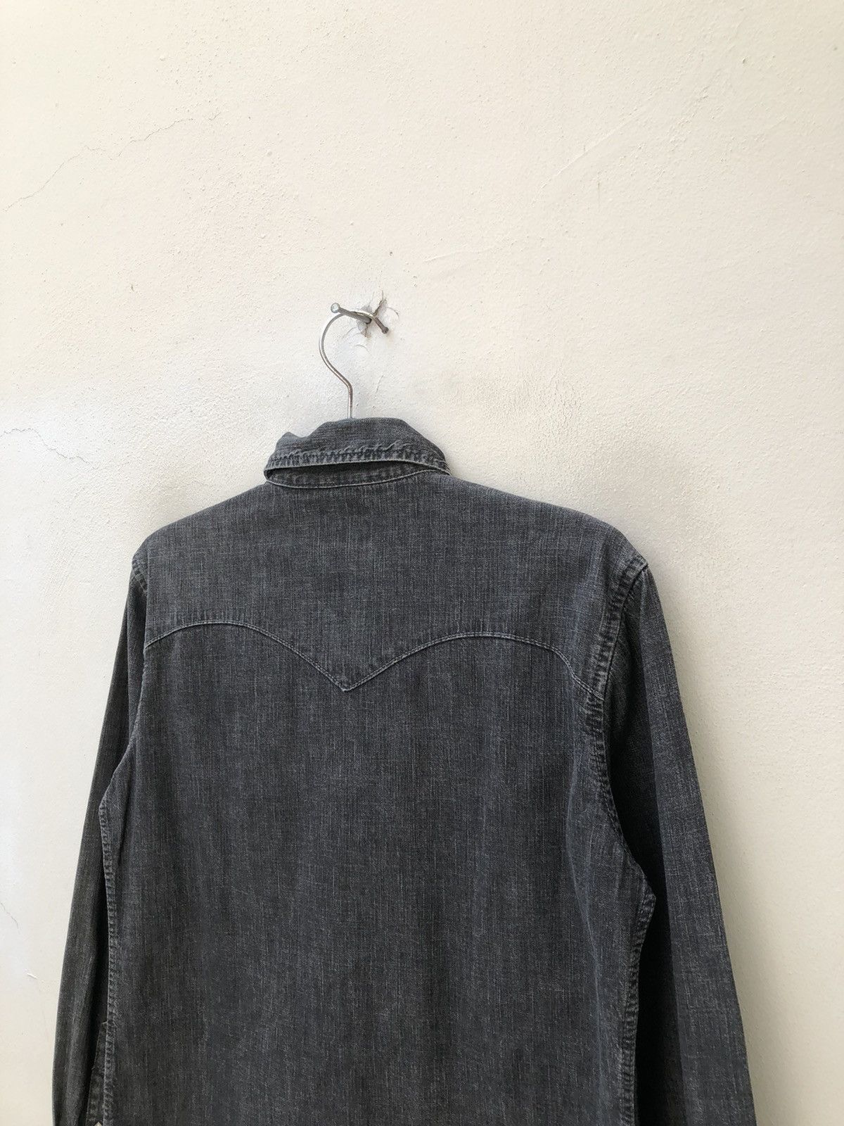 Vintage Vintage Acoustic Japan Faded Black Denim Western Shirt Size US M / EU 48-50 / 2 - 12 Thumbnail