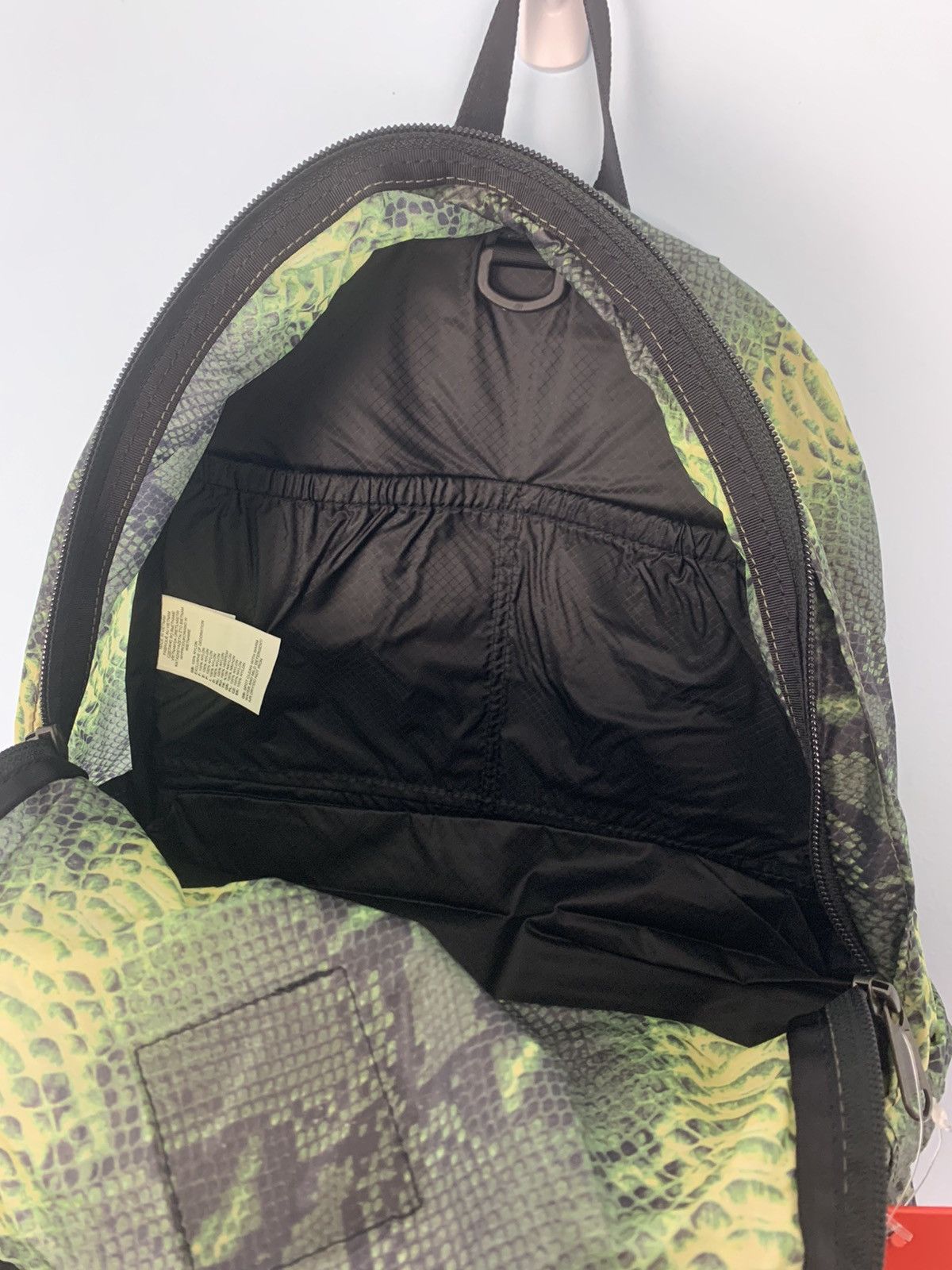 Supreme × The North Face 2018 Supreme North Face Snakeskin Lightweight Pack Backpack Size ONE SIZE - 6 Thumbnail