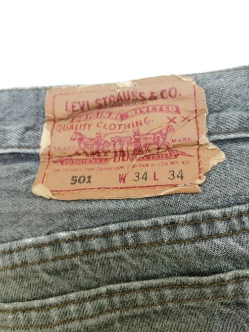 Levi's 90s Vintage Levi's 501 Made In USA Distressed Jeans 33x34 Size US 33 - 3 Thumbnail