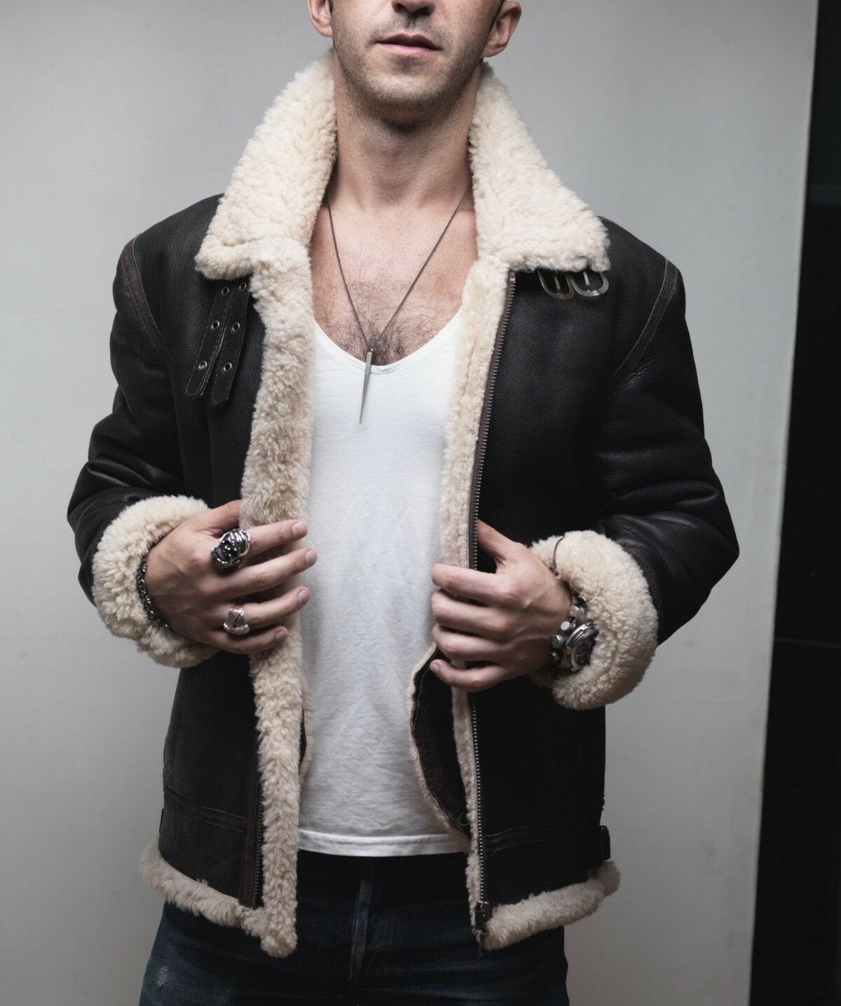 Vintage B3 Sheepskin Shearling Bomber Jacket Size 42-44 L Size US L / EU 52-54 / 3 - 3 Thumbnail