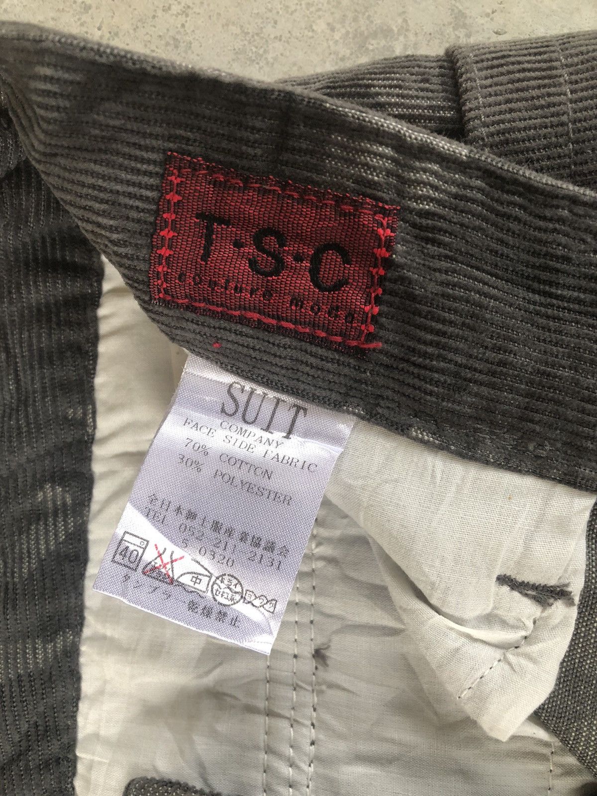 Japanese Brand suit company cargo pants corduroy camo fullprint jeans Size US 30 / EU 46 - 13 Thumbnail