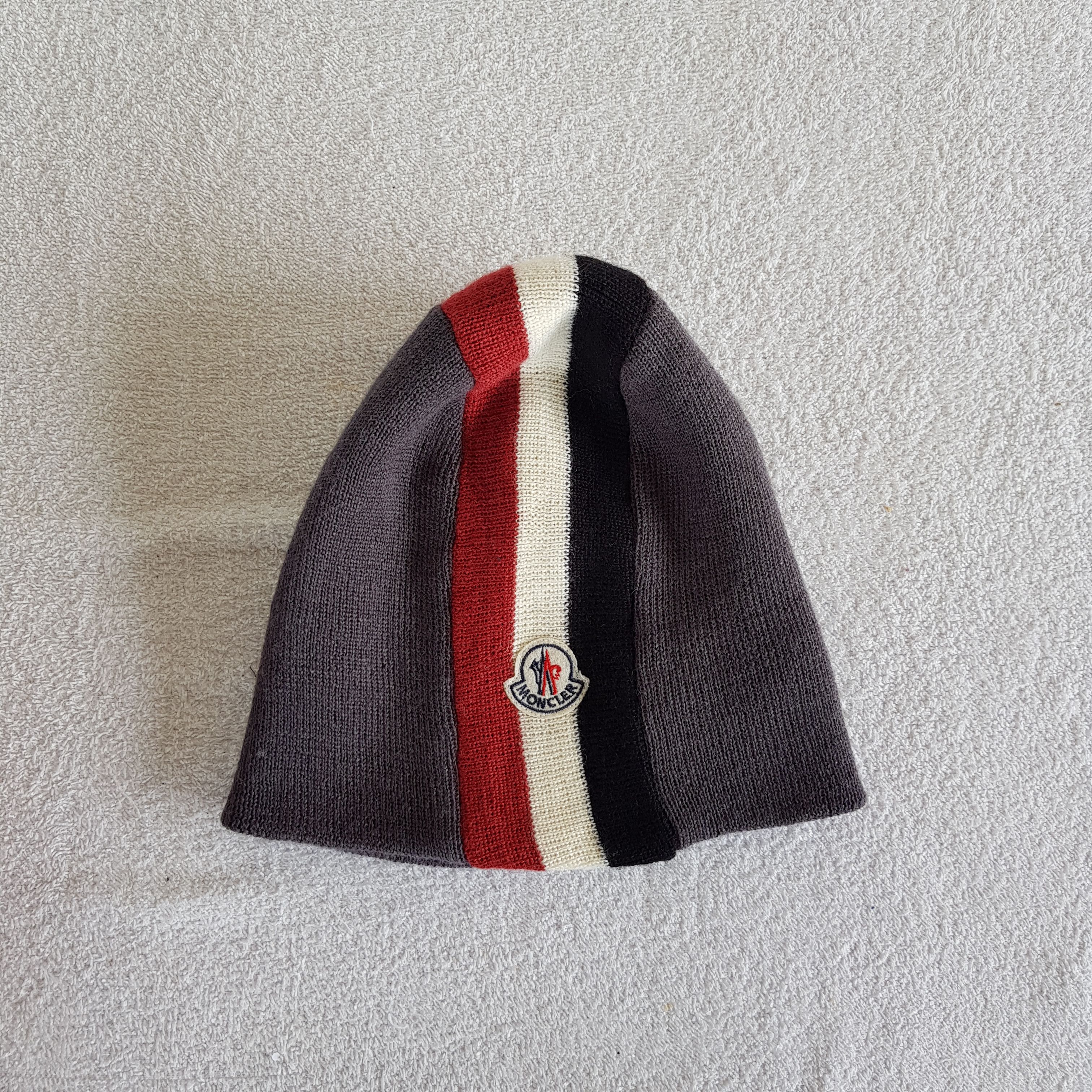 Vintage Vintage Moncler Hats Moncler Beanie Snow Cap - AC10671. Size ONE SIZE - 1 Thumbnail