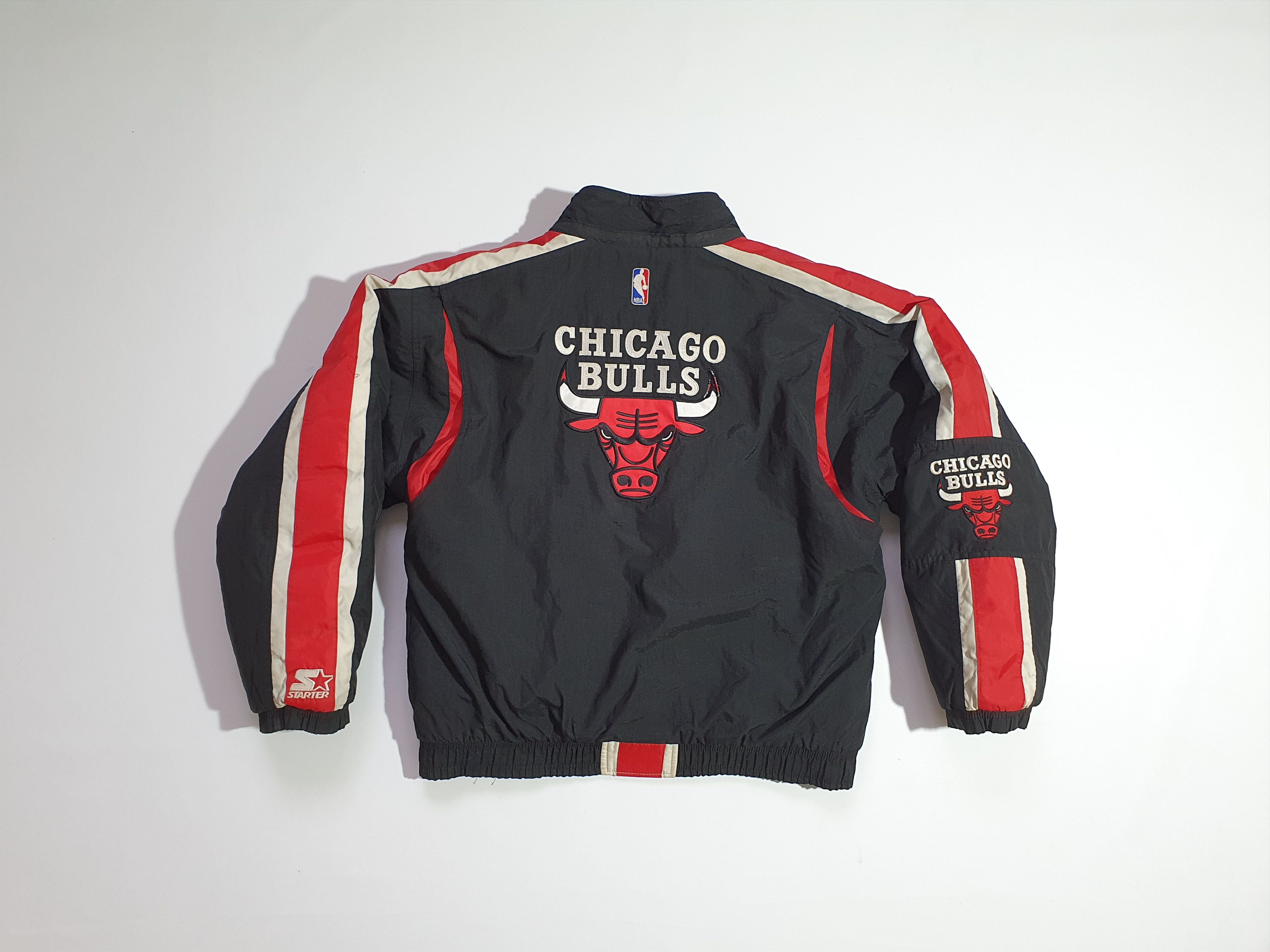 NBA × Starter 90s Vintage Chicago Bulls NBA Starter Rare Jacket Size US L / EU 52-54 / 3 - 1 Thumbnail