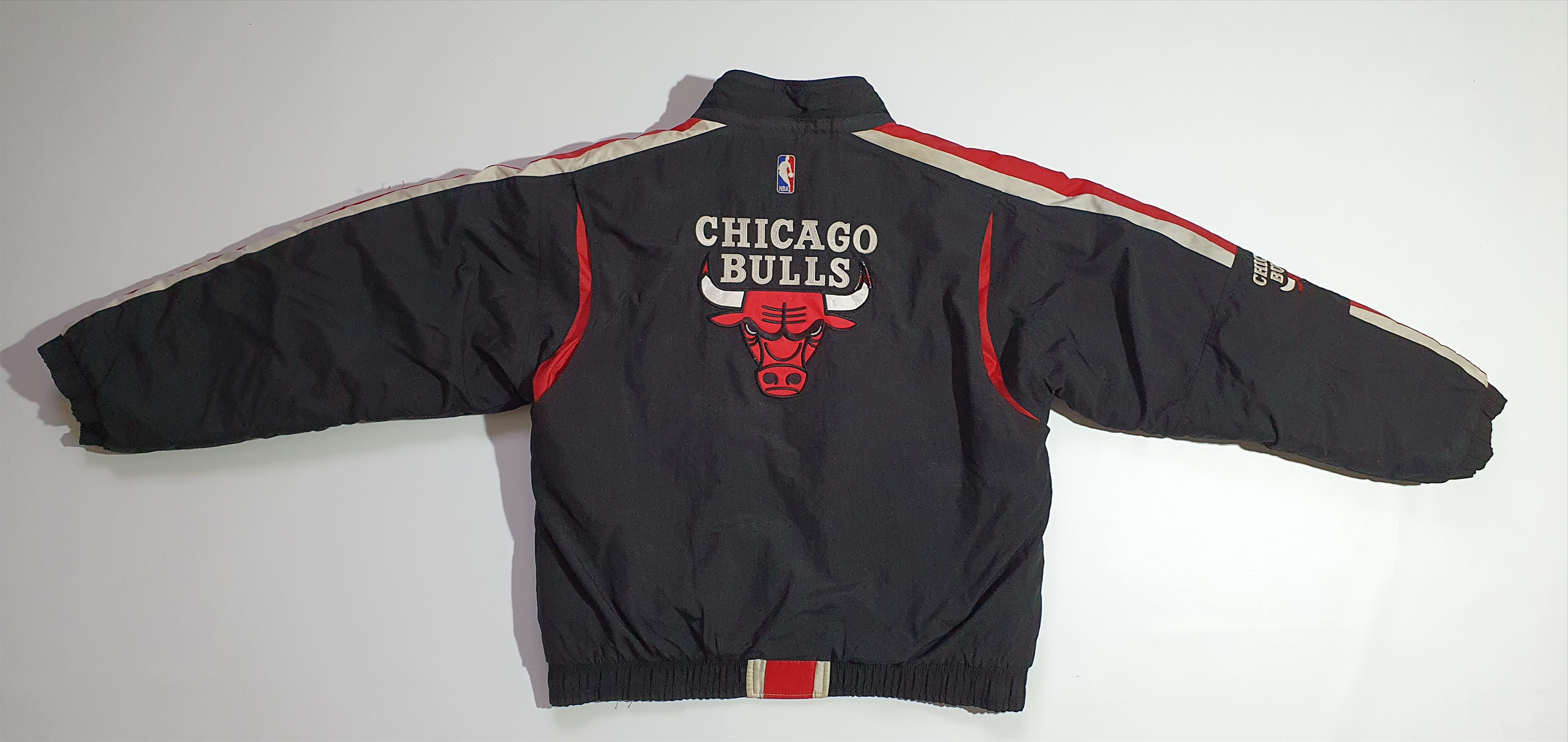 NBA × Starter 90s Vintage Chicago Bulls NBA Starter Rare Jacket Size US L / EU 52-54 / 3 - 19 Thumbnail