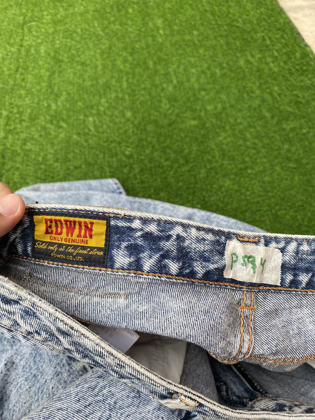 Edwin Vintage Edwin Japan Acid Wash Pant Size US 31 - 8 Thumbnail