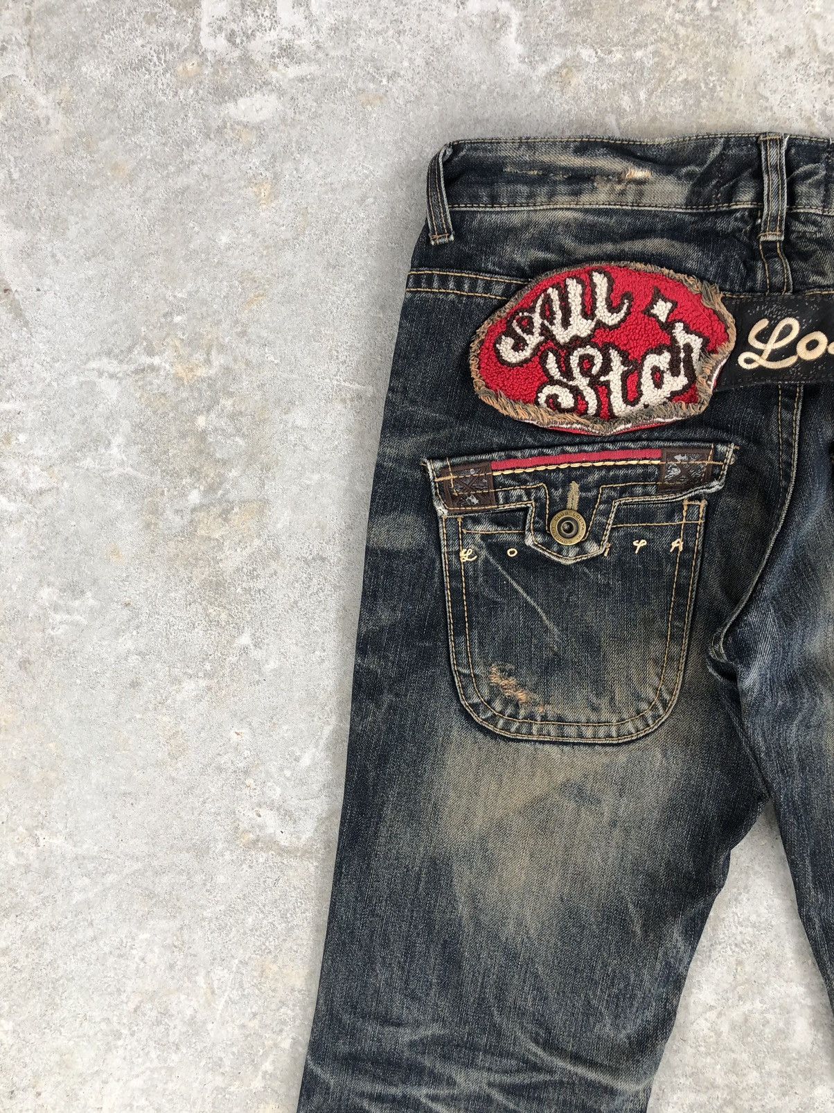 Japanese Brand Rare Yoshitomo Nara Lolita All Star Paris Distressed Jeans Size US 32 / EU 48 - 9 Thumbnail