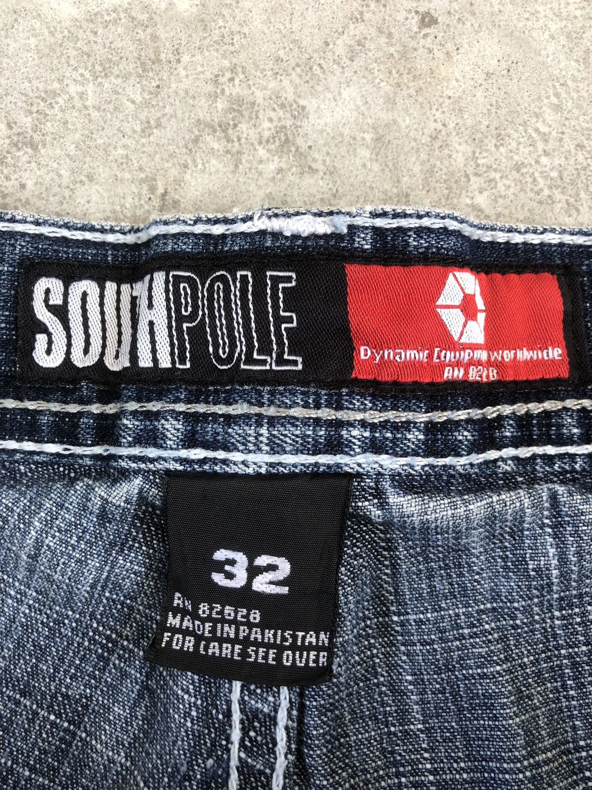 Southpole Southpole Baggy Jeans Hip Hop Distressed Jeans Size US 33 - 15 Thumbnail