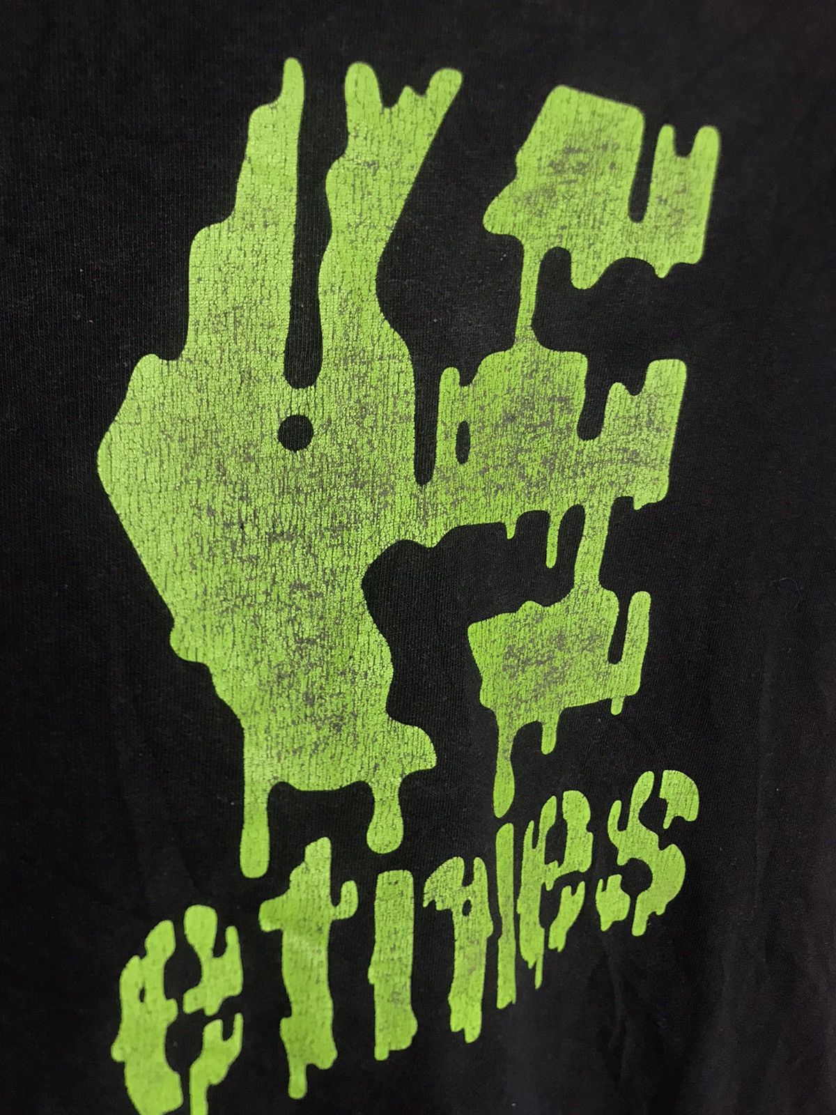 Vintage Etnies skateboarding big logo t-shirt Size US S / EU 44-46 / 1 - 4 Thumbnail