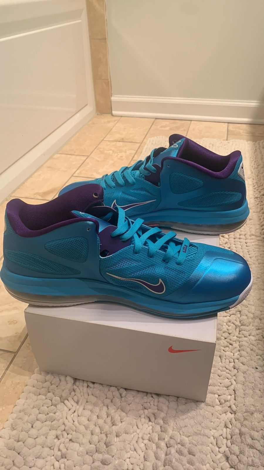 Nike Lebron 9 Low Hornet Size US 13 / EU 46 - 6 Thumbnail