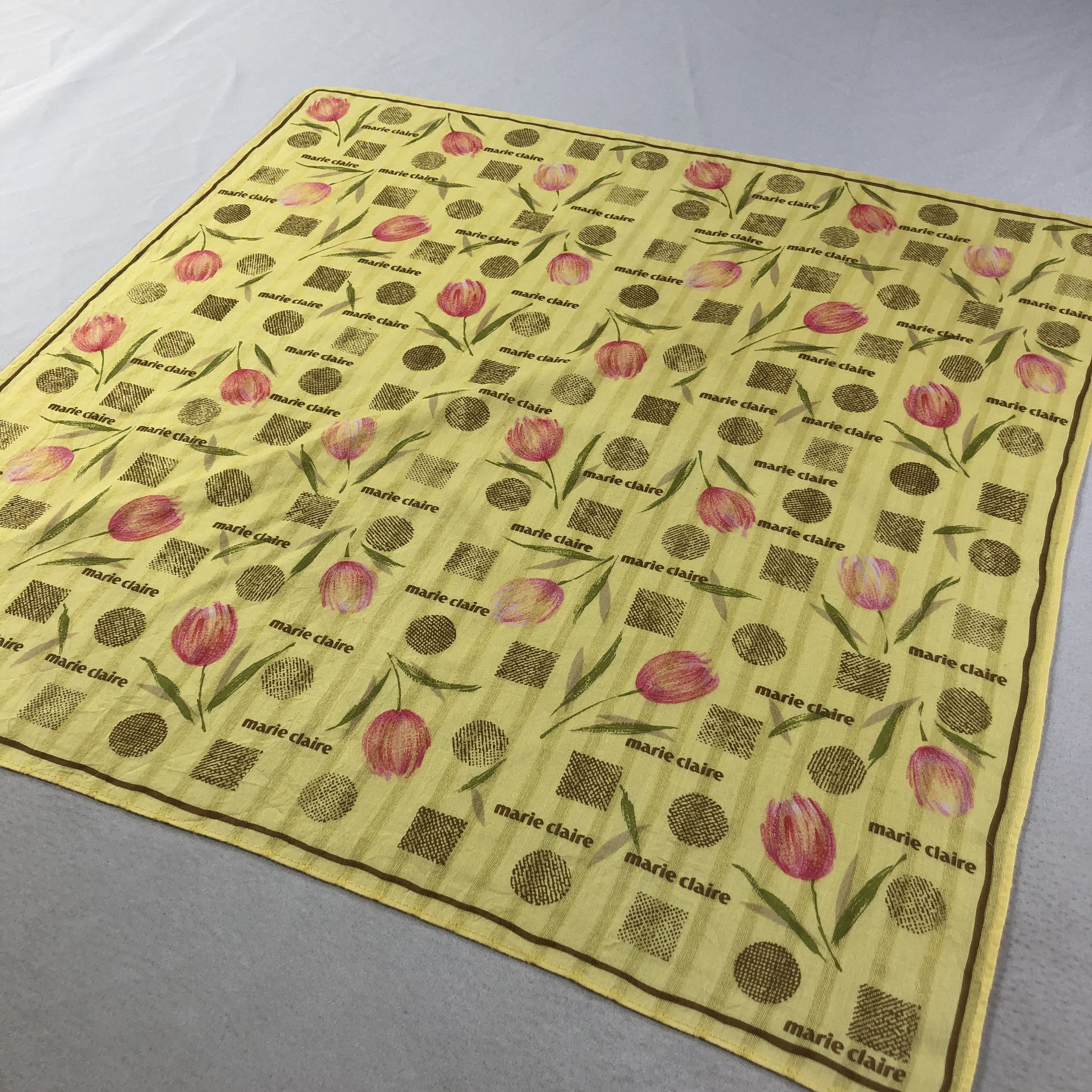 Vintage Marie Claire Floral Handkerchief Neckerchief Bandana H2289 Size ONE SIZE - 3 Thumbnail