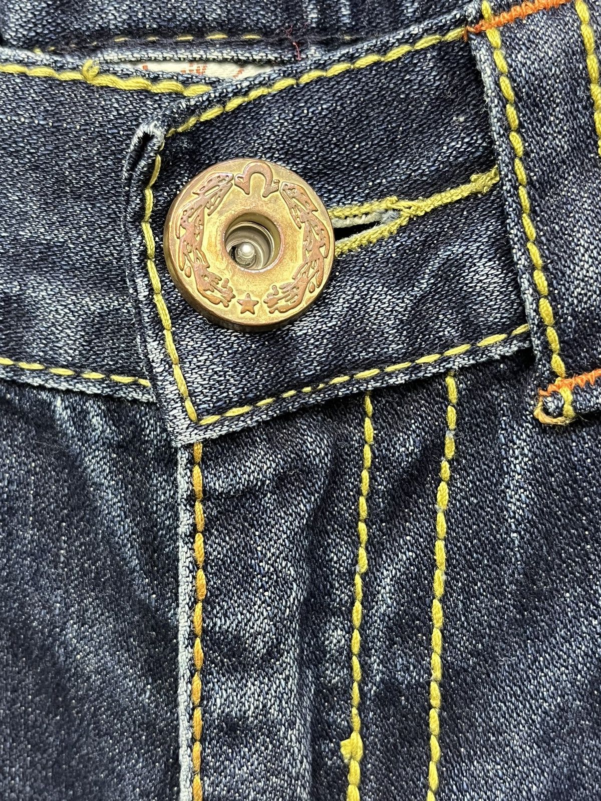 True Religion × Vintage 🔥90’s TRUE RELIGION BILLY SUPER T Whisker Denim Easy Fit Size 32" / US 10 / IT 46 - 15 Thumbnail