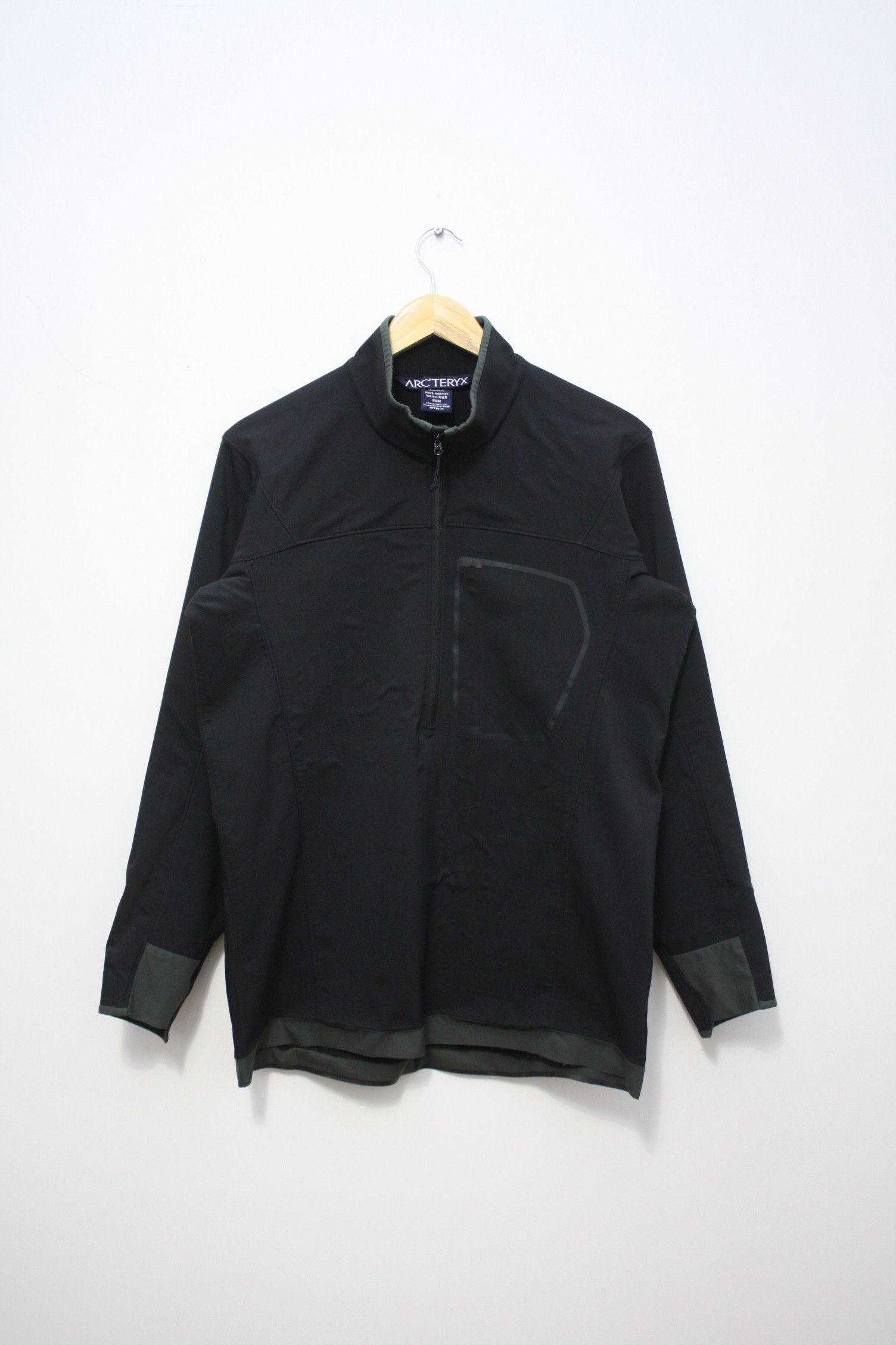 Arc'Teryx Black Snap-T Pullover Softshell Medium Men's