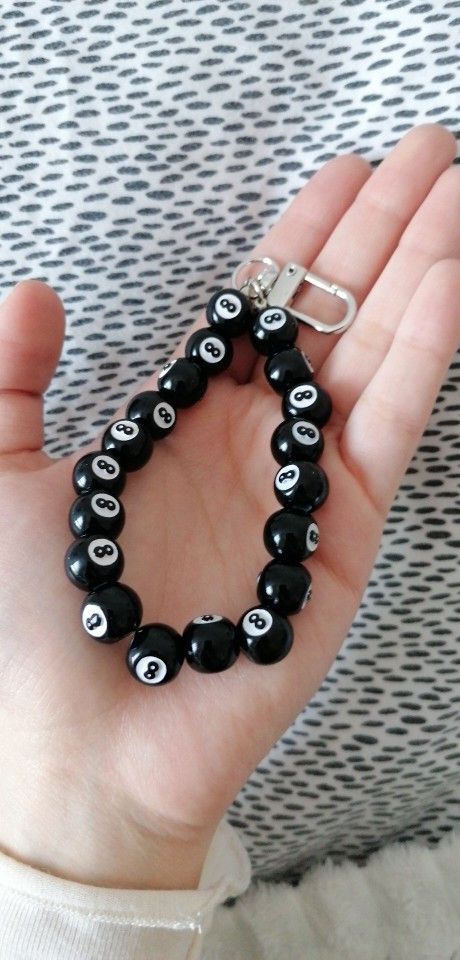 Vintage Creative Punk Acrylic Black Billiards 8 Ball Beads Key Chain Size ONE SIZE - 3 Thumbnail