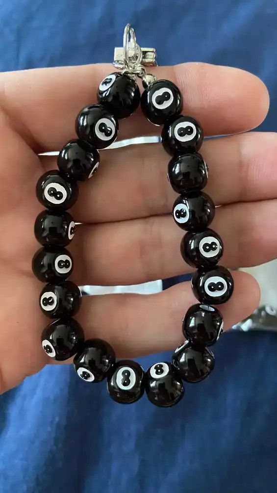Vintage Creative Punk Acrylic Black Billiards 8 Ball Beads Key Chain Size ONE SIZE - 5 Thumbnail