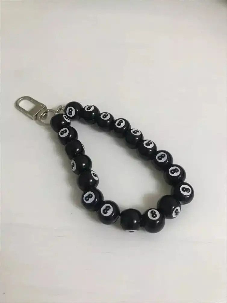 Vintage Creative Punk Acrylic Black Billiards 8 Ball Beads Key Chain Size ONE SIZE - 4 Thumbnail