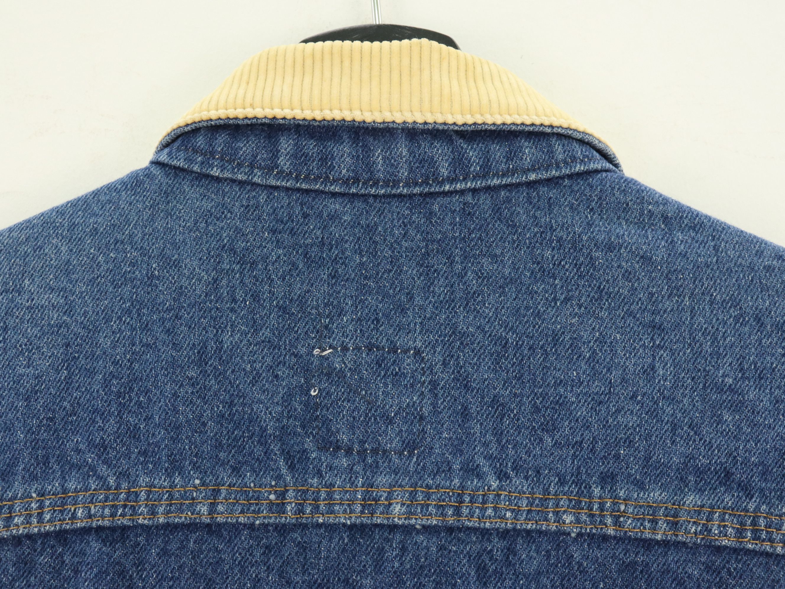 Carhartt Vintage Carhartt 100 Year Anniversary Trucker Denim Jacket Size US M / EU 48-50 / 2 - 6 Thumbnail