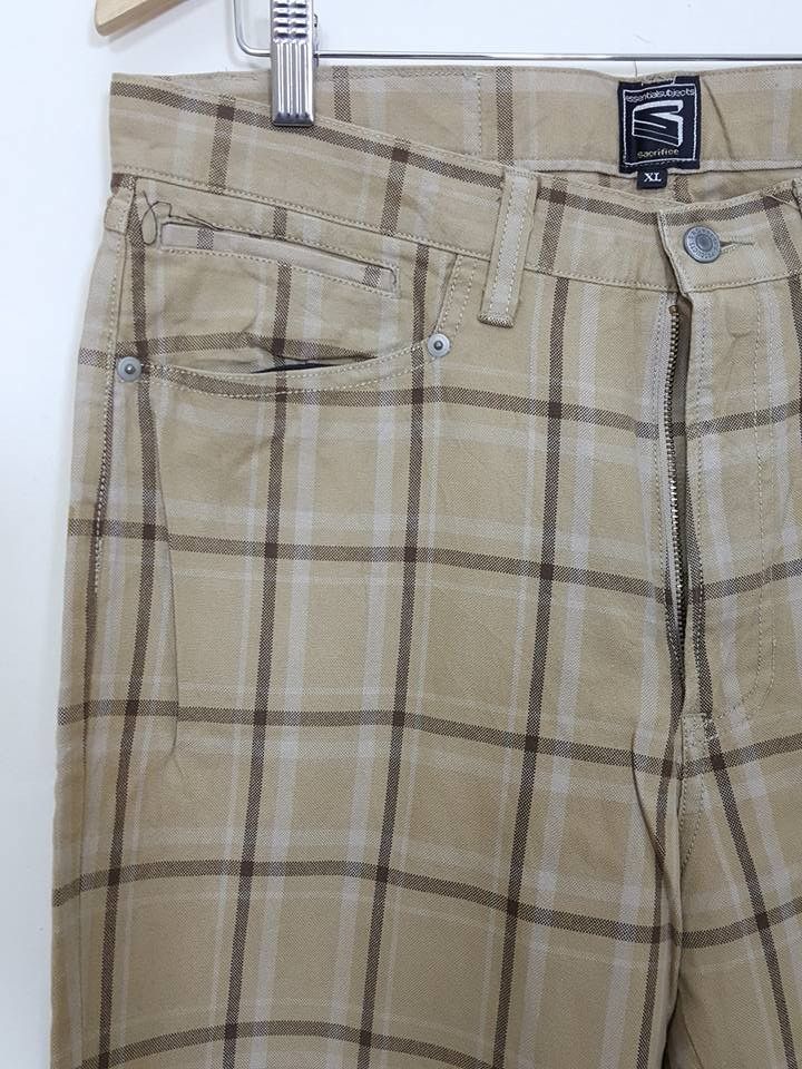 Designer Japanese Brand SACRIFICE Grid Design Pants MADE IN JAPAN Size US 35 - 5 Thumbnail