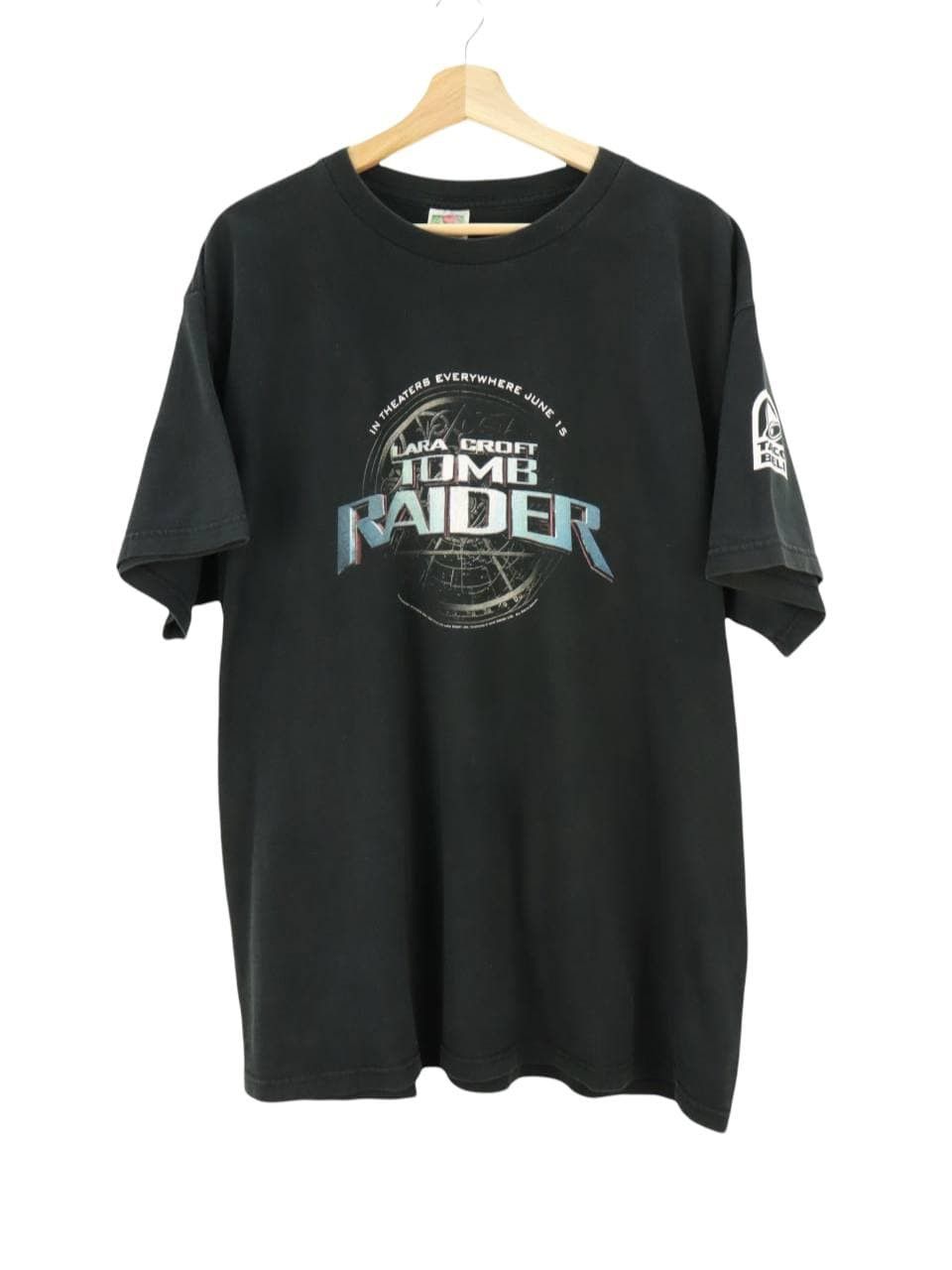 Fruit Of The Loom Vintage Movie Tomb Raider Lara Croft Angelina Jolie 2001s Size US XL / EU 56 / 4 - 1 Thumbnail