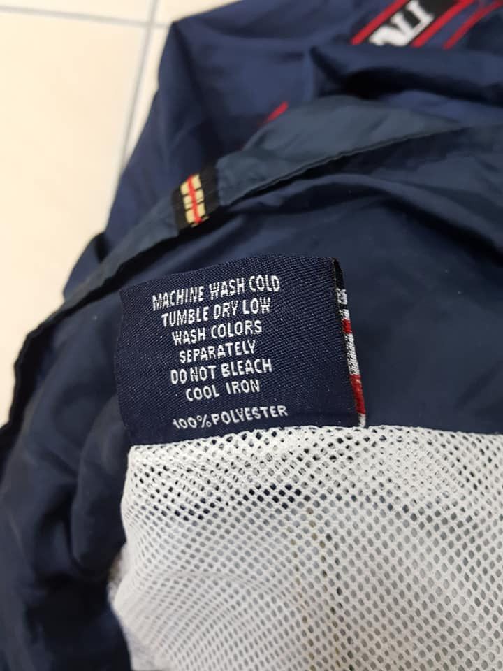 Karl Kani × Vintage Sidetape Polyester Light Rain Hooded Zipper Jacket Size US XL / EU 56 / 4 - 12 Thumbnail