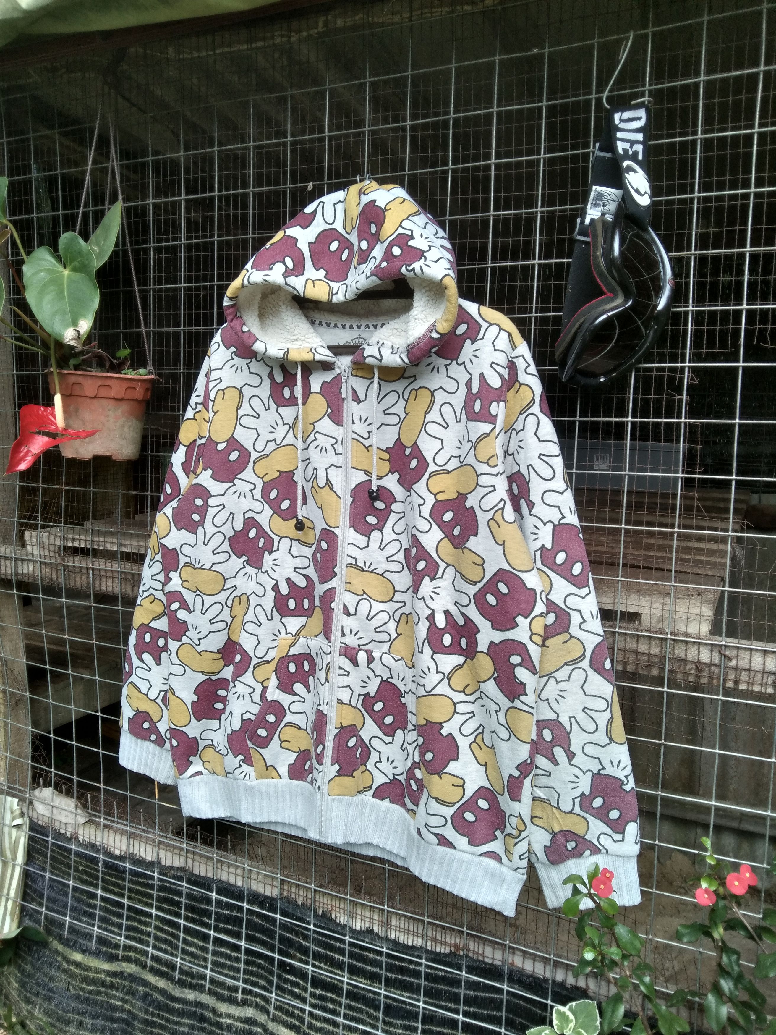 Disney DISNEY FULLPRINT HODDIE LINING SHERPA Size US L / EU 52-54 / 3 - 8 Thumbnail