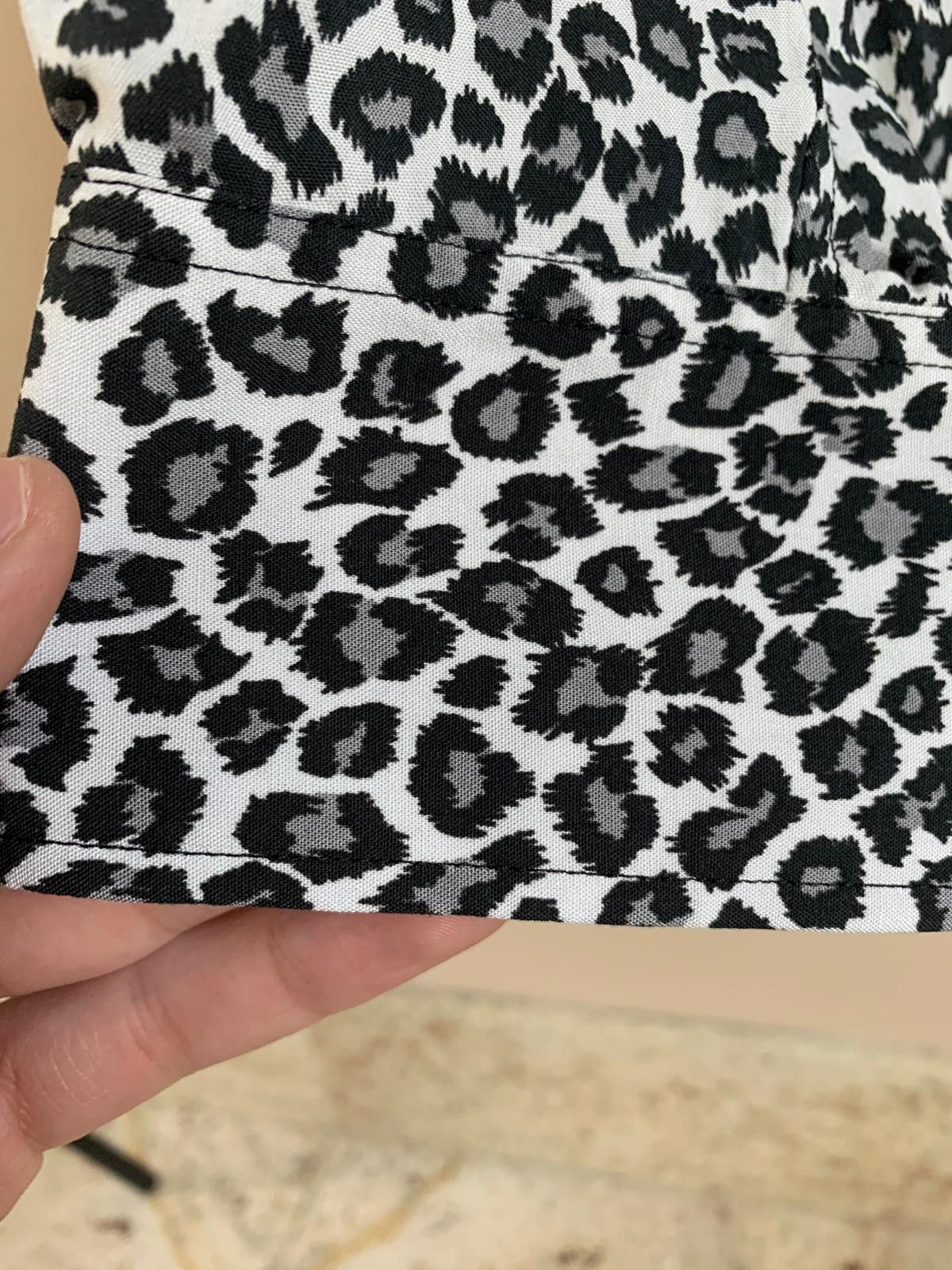 Celine Button Up Shirt in Animal Print Button Up Size US S / EU 44-46 / 1 - 4 Thumbnail