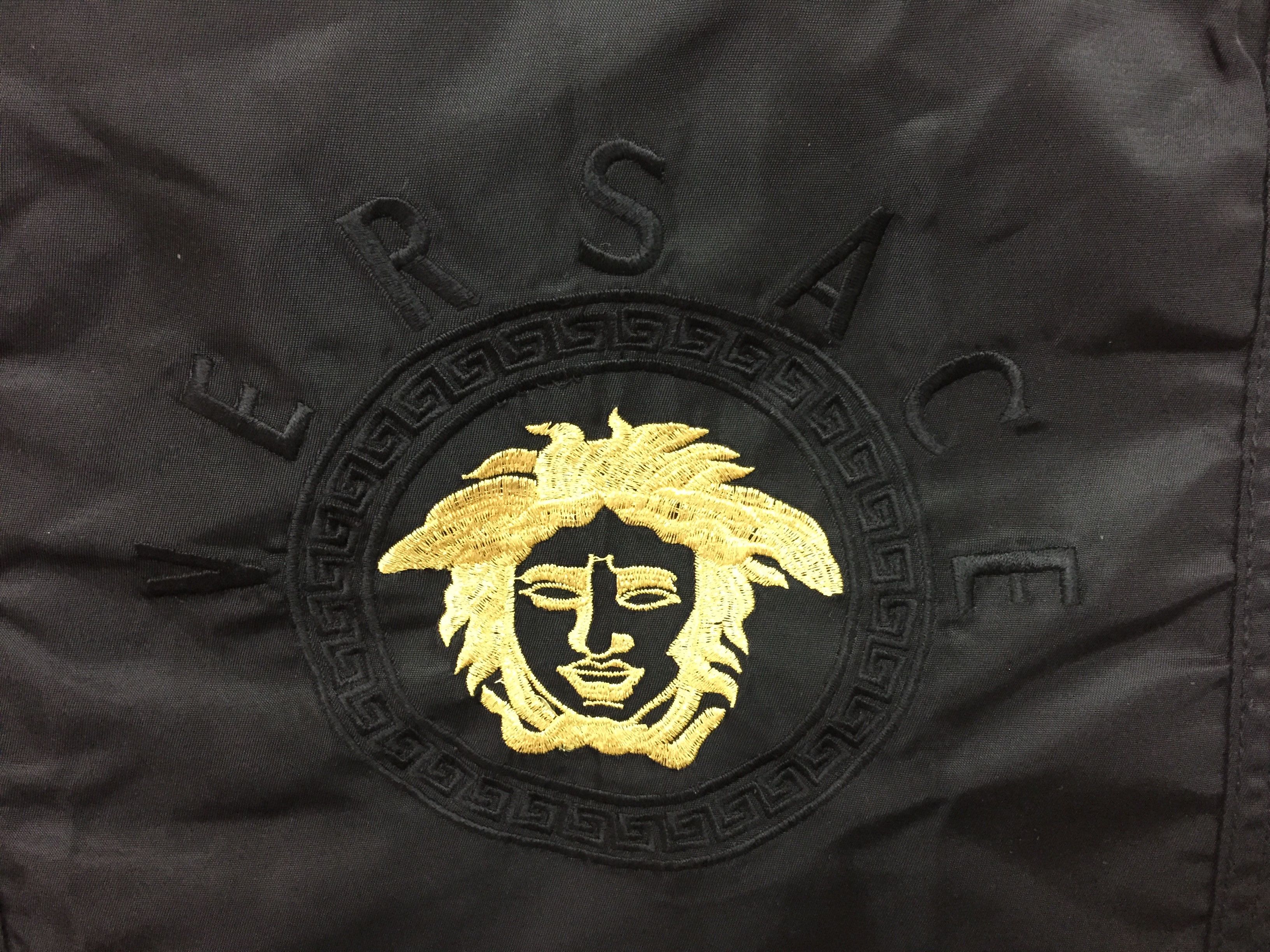 Versace × Versace Jeans Couture × Vintage 90s Embroidered logo medusa Head snap button vest Size XS / US 0-2 / IT 36-38 - 4 Thumbnail