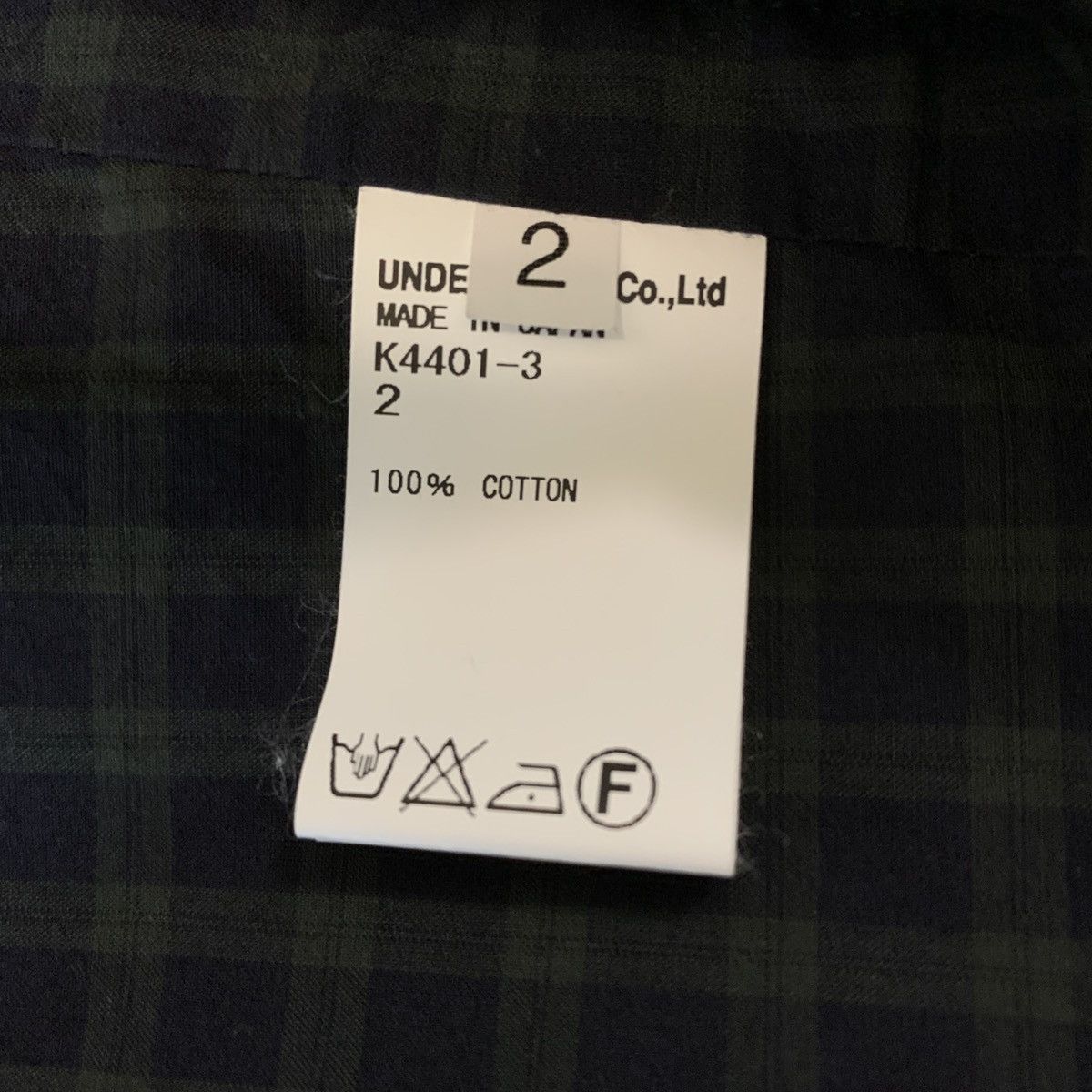 Undercover Undercover 13SS Middle Finger Button Up Size US M / EU 48-50 / 2 - 7 Thumbnail