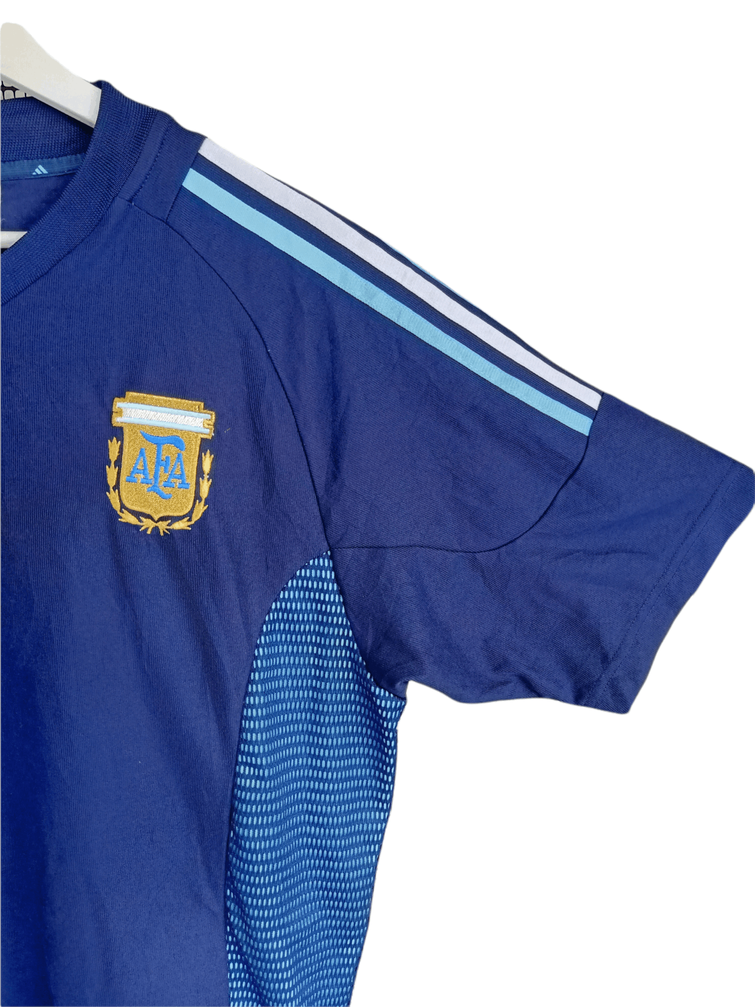Adidas × Vintage Adidas Argentina 2002 Away Jersey Size US M / EU 48-50 / 2 - 3 Thumbnail