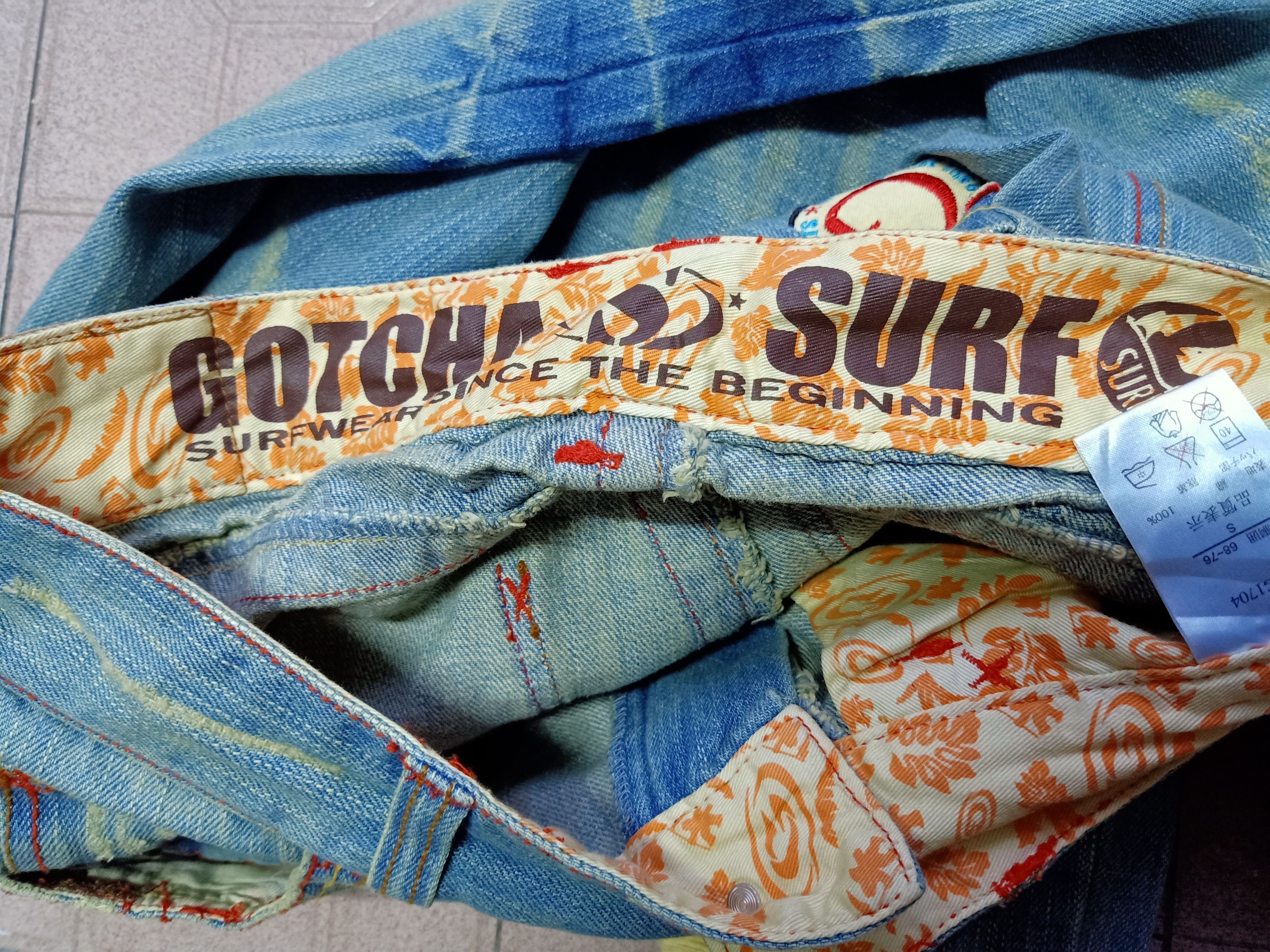 Gotcha Vintage Gotcha Surf Distressed Patches Jeans Size US 33 - 10 Thumbnail