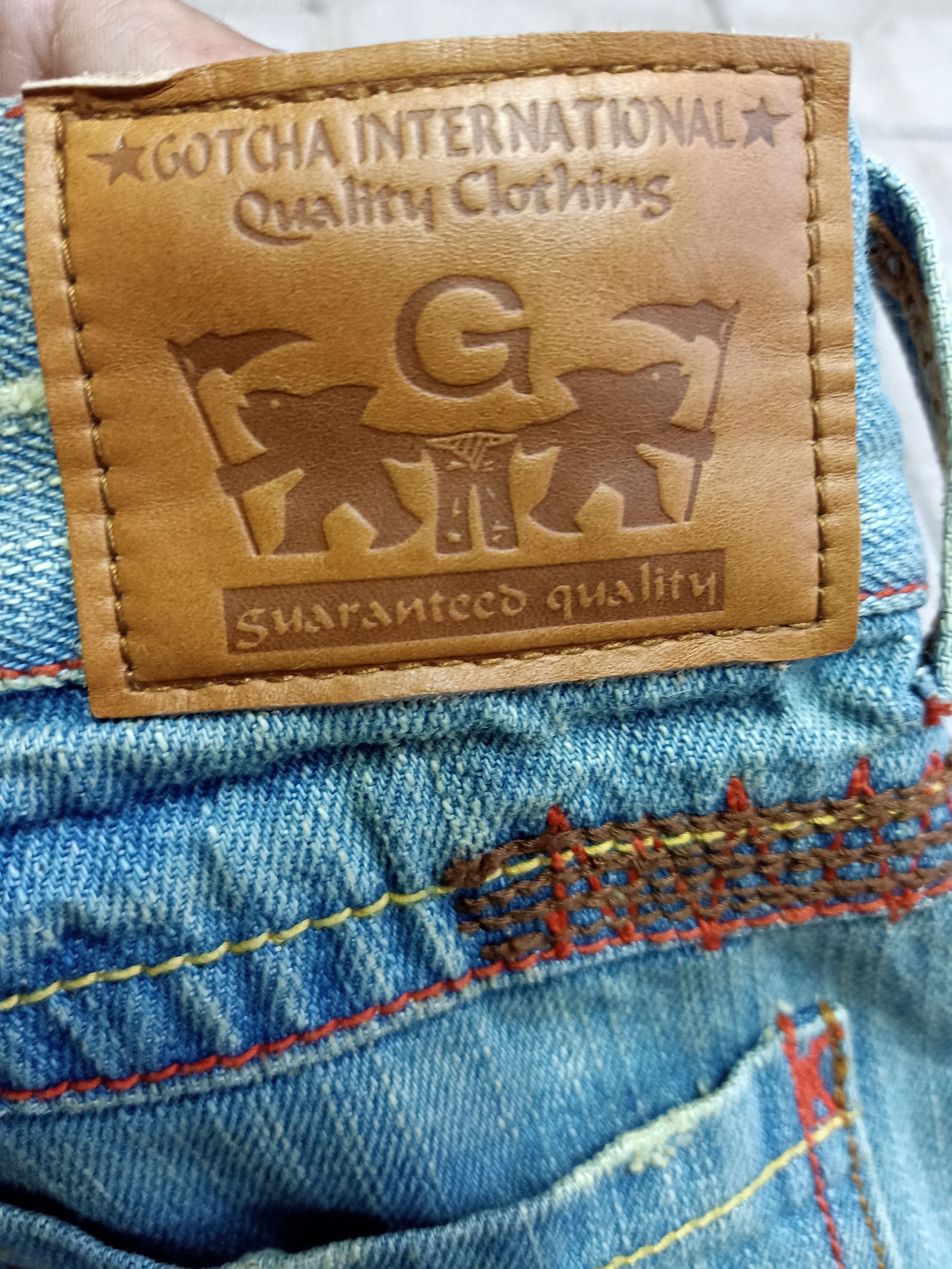 Gotcha Vintage Gotcha Surf Distressed Patches Jeans Size US 33 - 6 Thumbnail