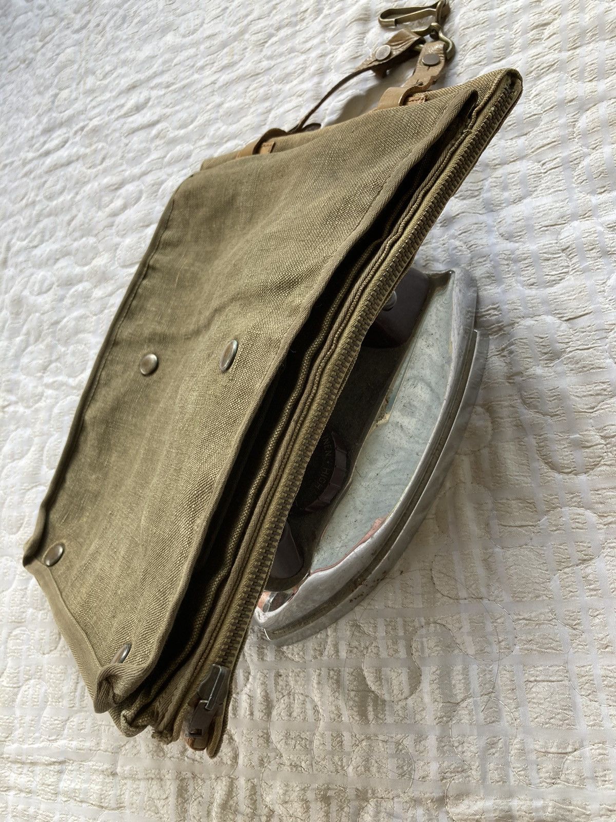 Vintage TRUE VINTAGE 1940-50s FRENCE LINEN DOCUMENT BAG Size ONE SIZE - 9 Thumbnail