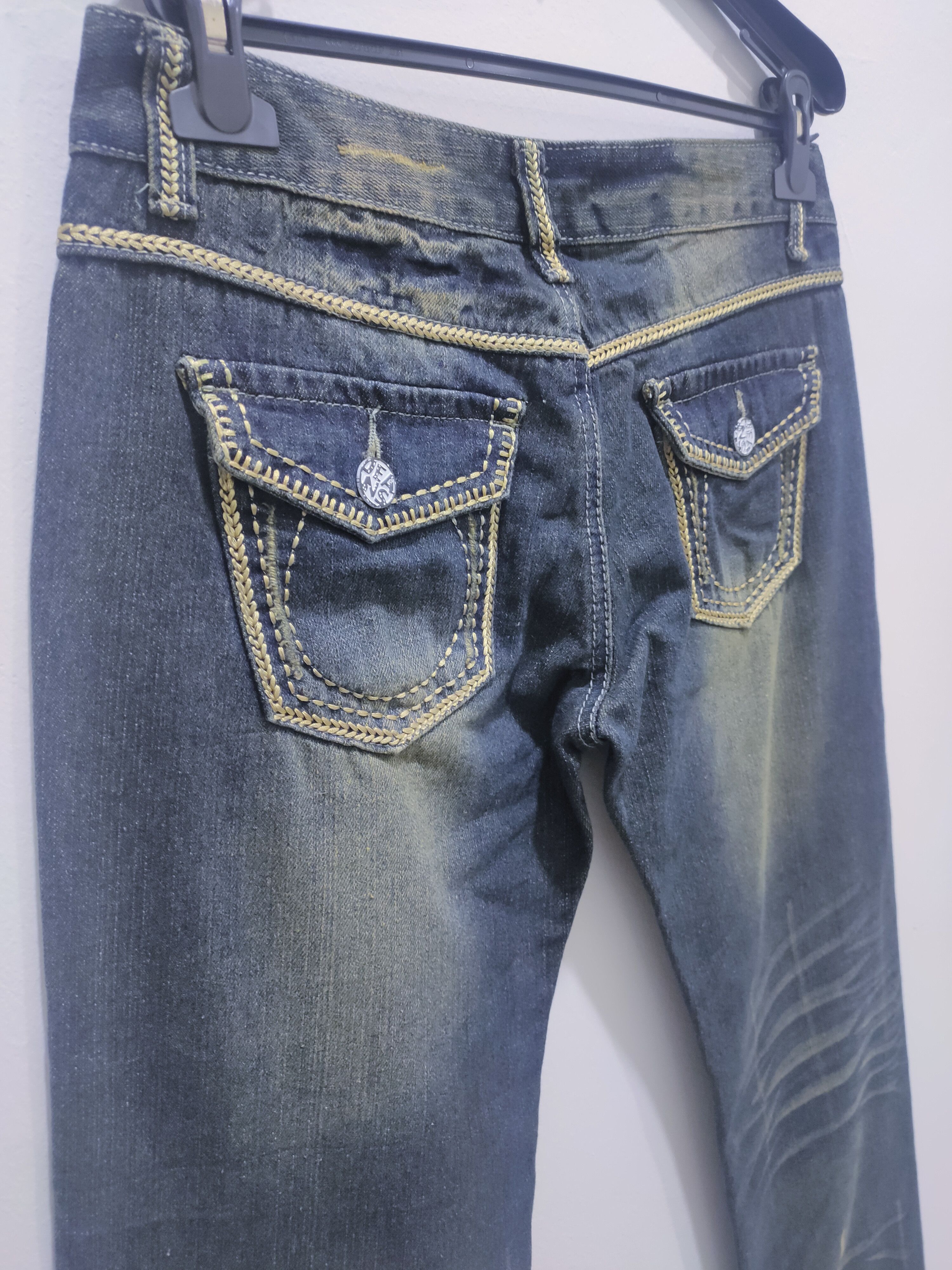 Japanese Brand × Seditionaries Rare Stone Wash Handcraft Art Embroidery Stitch Denim Jeans Size US 32 / EU 48 - 13 Thumbnail