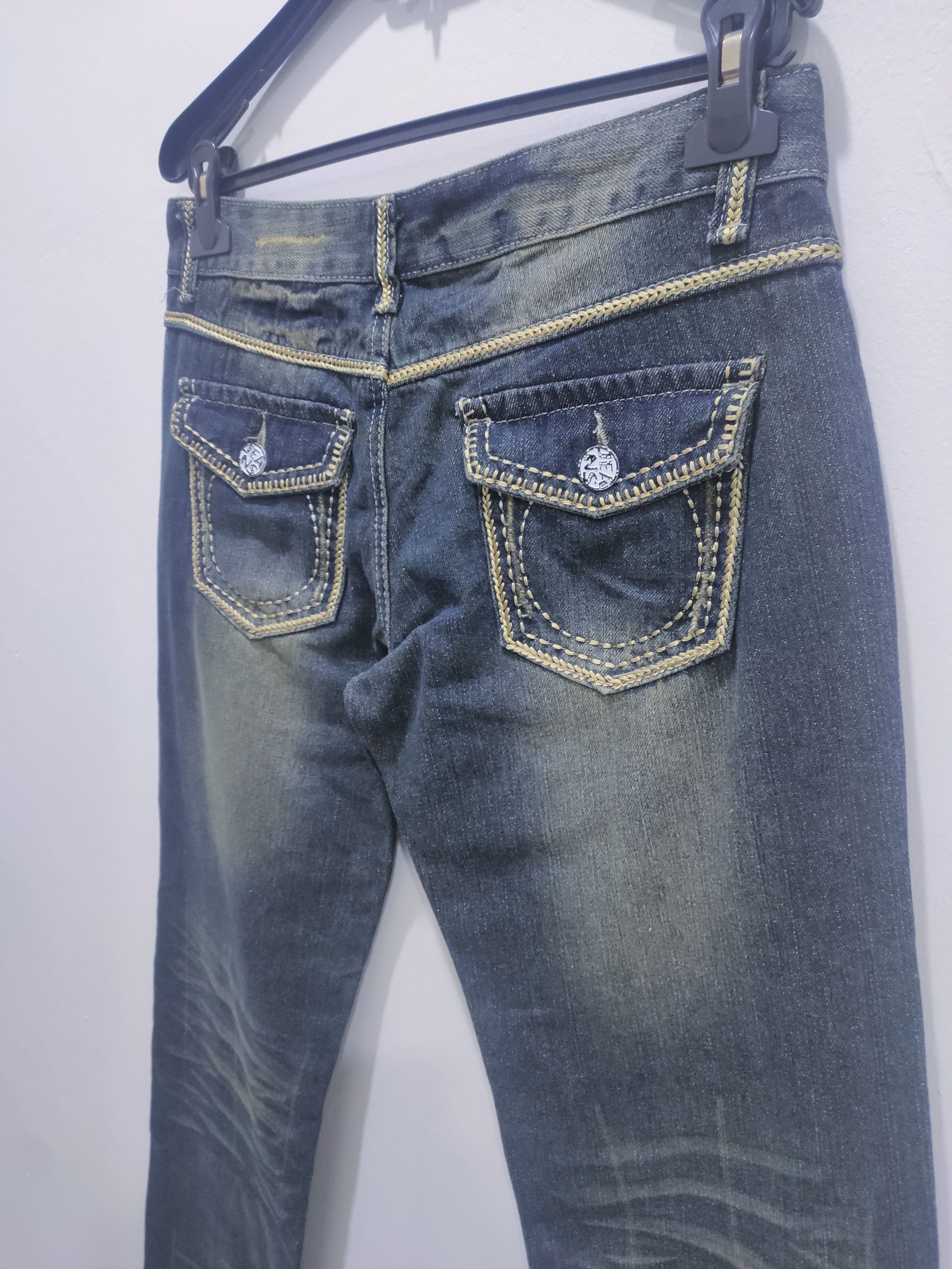 Japanese Brand × Seditionaries Rare Stone Wash Handcraft Art Embroidery Stitch Denim Jeans Size US 32 / EU 48 - 16 Thumbnail