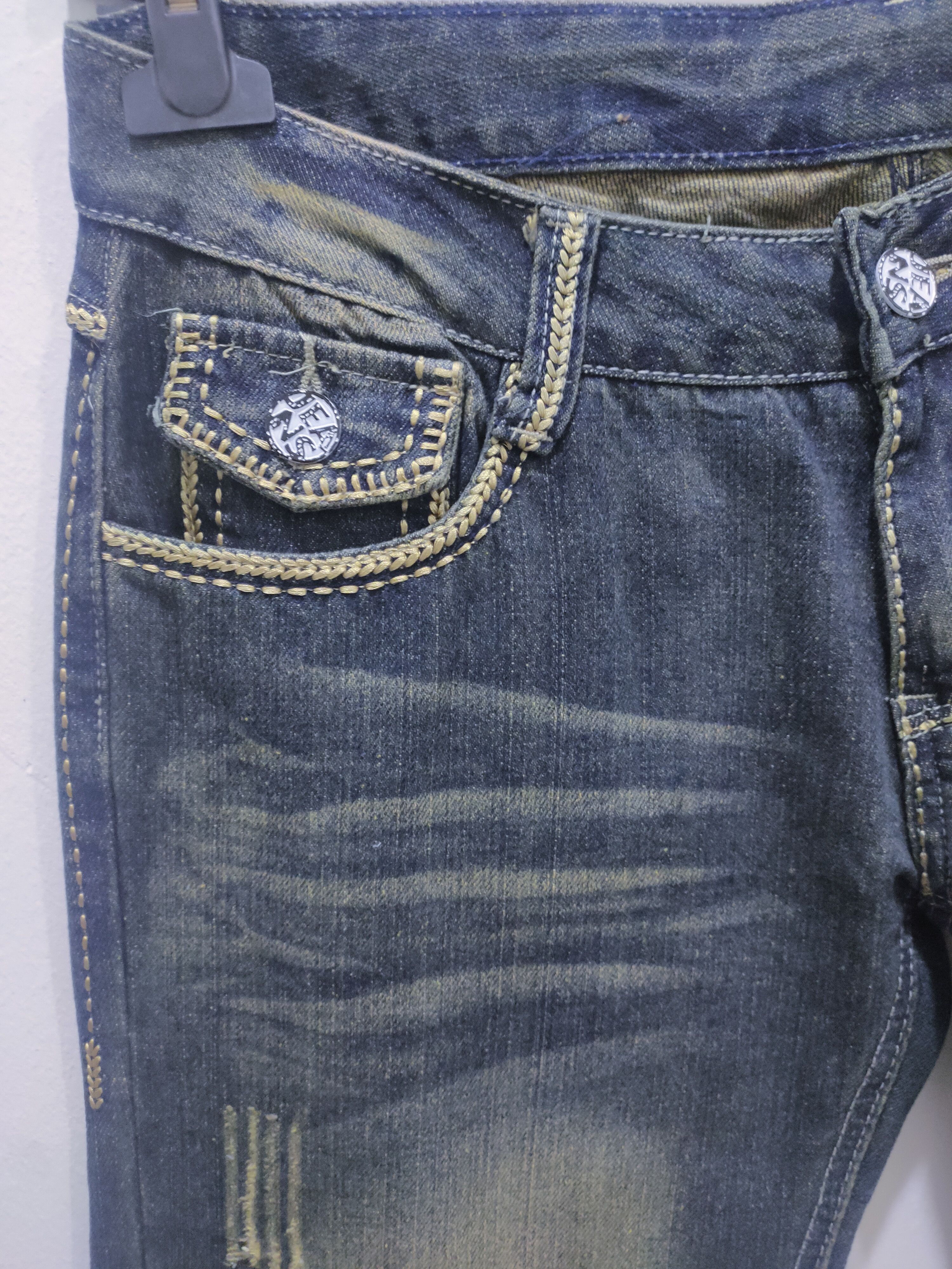 Japanese Brand × Seditionaries Rare Stone Wash Handcraft Art Embroidery Stitch Denim Jeans Size US 32 / EU 48 - 7 Thumbnail
