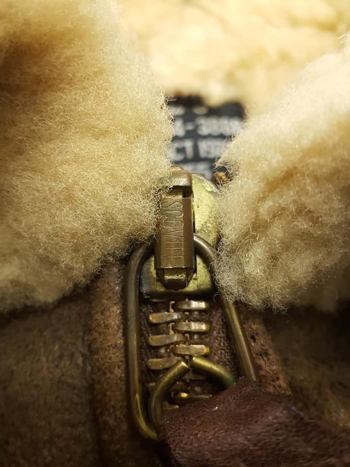 Avirex Vtg. Avirex B-6 Sheepskin USAAF Flight Bomber Leather Jkt Size US M / EU 48-50 / 2 - 10 Thumbnail