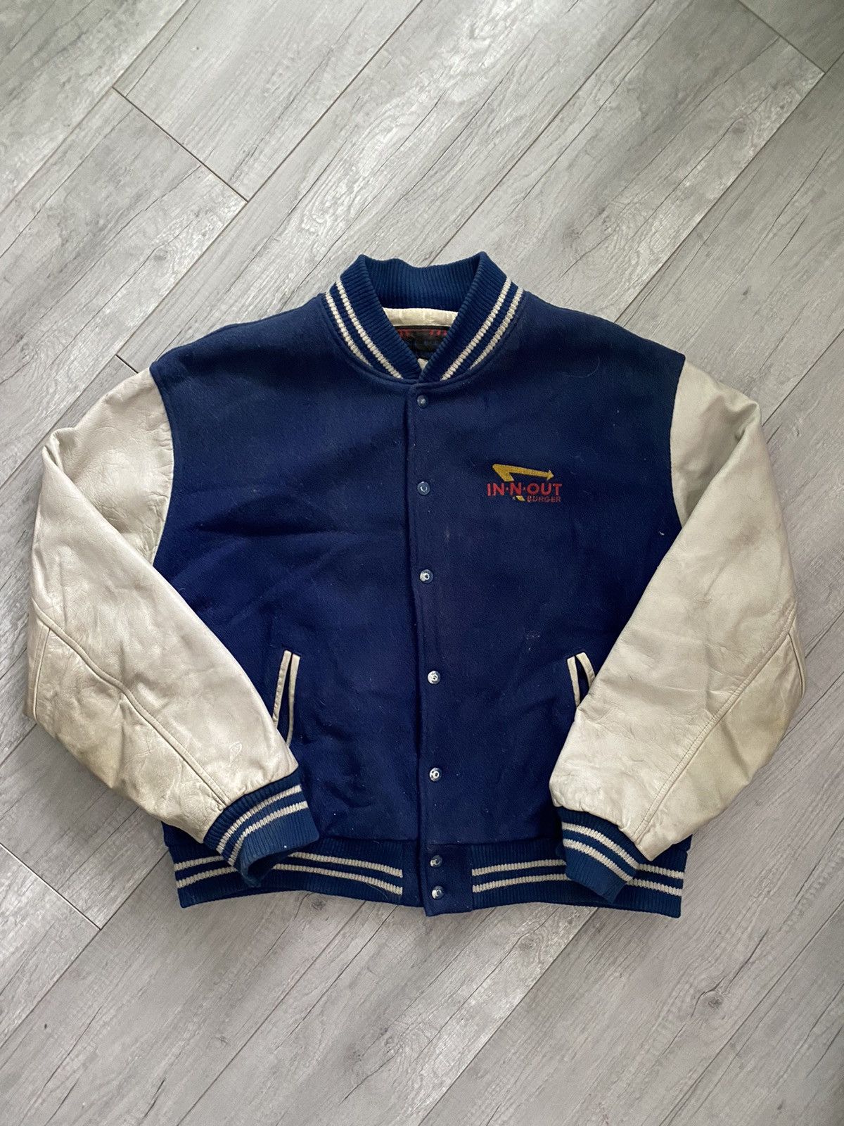 Vintage Vintage In & Out Burger Letterman Varsity Jacket made in USA Size US XL / EU 56 / 4 - 6 Thumbnail