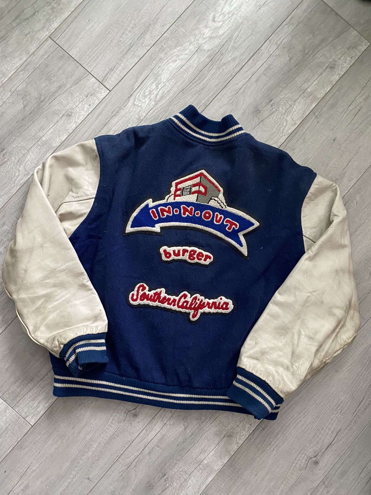 Vintage Vintage In & Out Burger Letterman Varsity Jacket made in USA Size US XL / EU 56 / 4 - 2 Thumbnail
