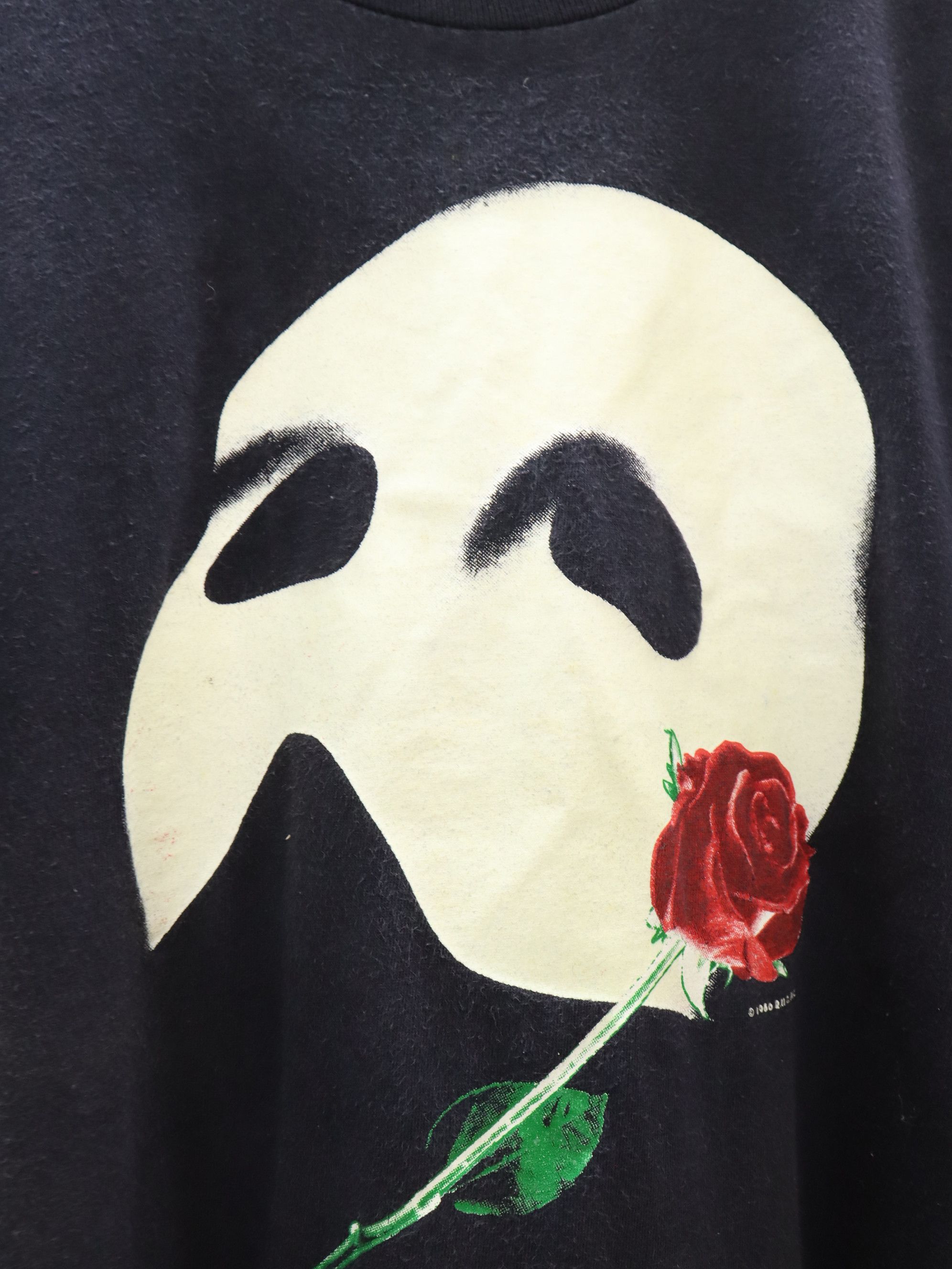 Vintage Vtg. 80's Phantom of the Opera Mask Rose Big Spellout Shirt Size US XL / EU 56 / 4 - 4 Thumbnail