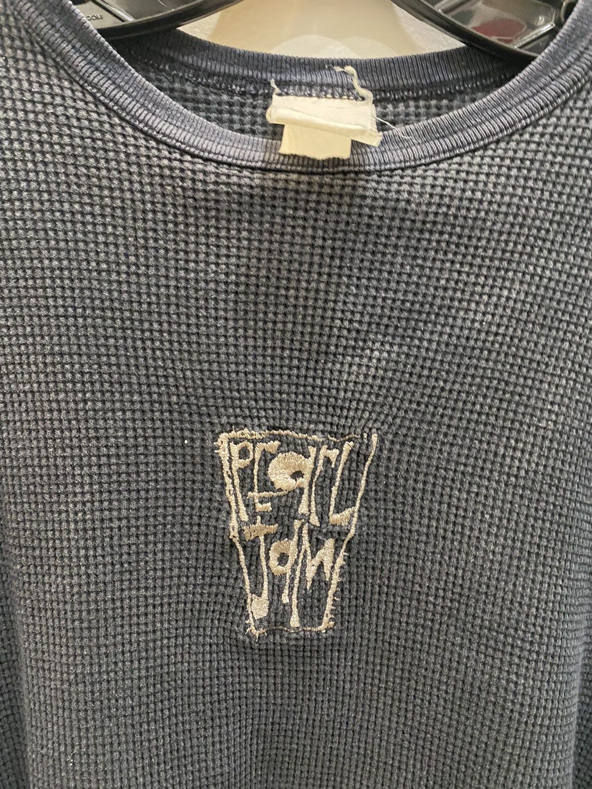 Vintage Pearl Jam Silver Logo Thermal Size US L / EU 52-54 / 3 - 3 Thumbnail