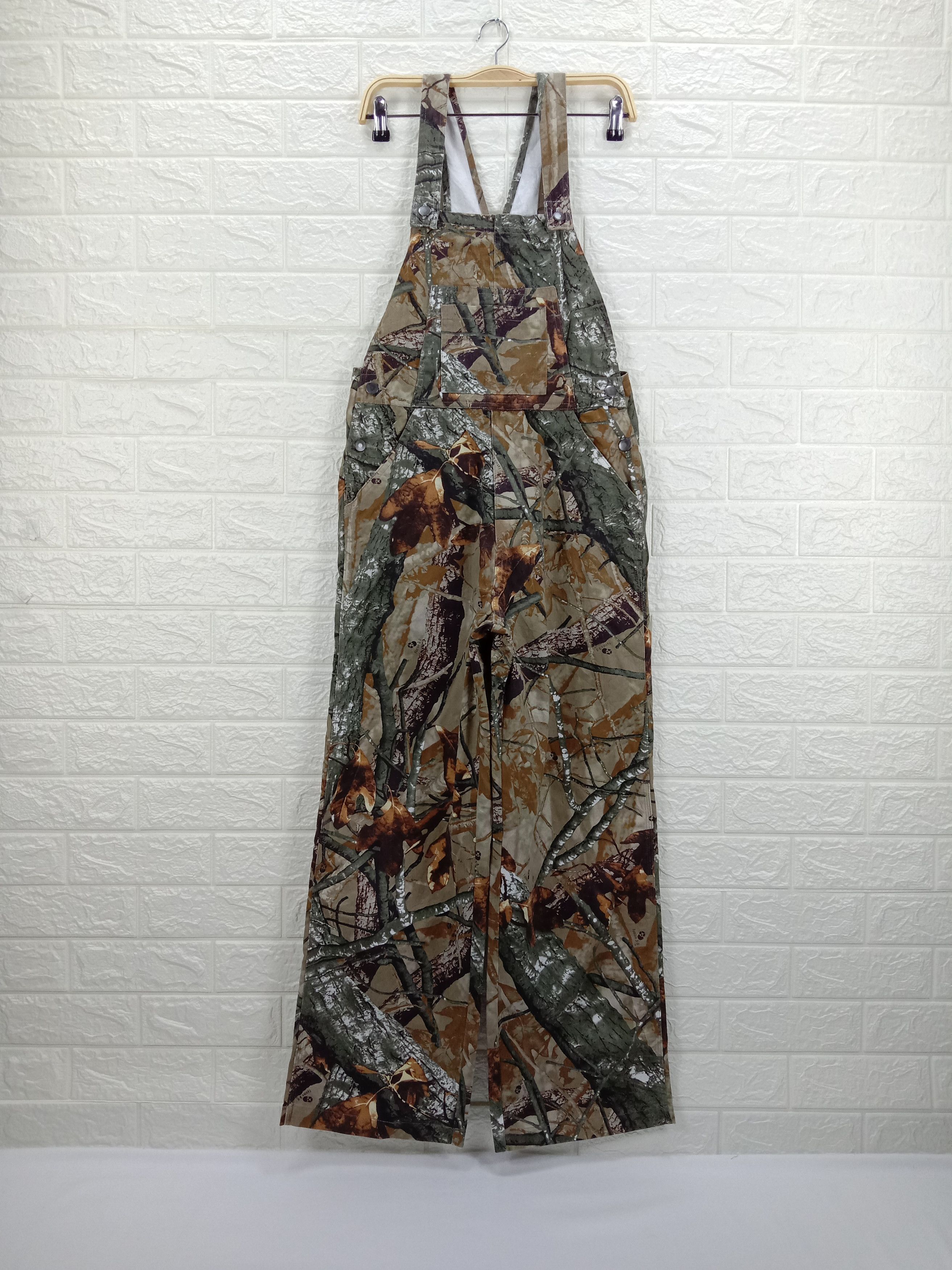 Japanese Brand Vintage Outfitters Ridge Real Tree Camo Overall Size US 30 / EU 46 - 1 Thumbnail