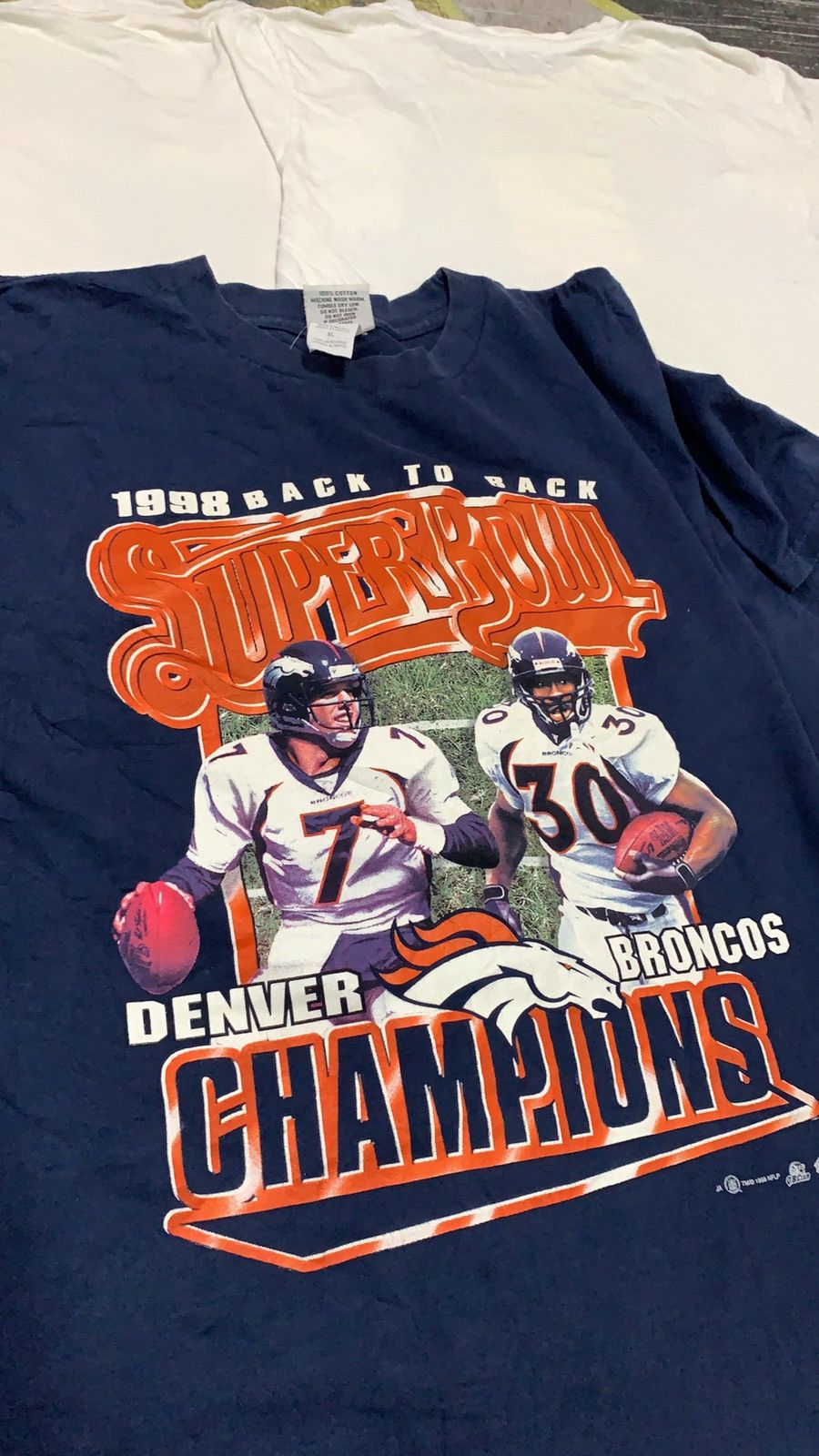 NFL Vintage 1998 Back 2 Back Super Bowl Denver Broncos Tshirt Size US XL / EU 56 / 4 - 2 Thumbnail