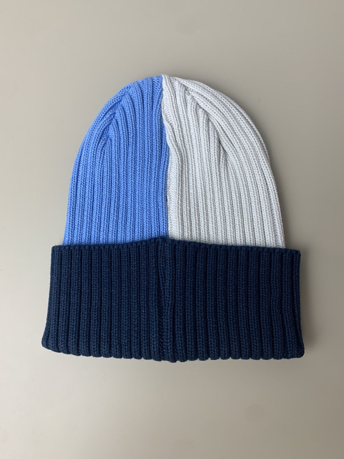 Supreme 2020 Supreme Overdyed Split Beanie Hat White Blue Navy Size ONE SIZE - 3 Thumbnail