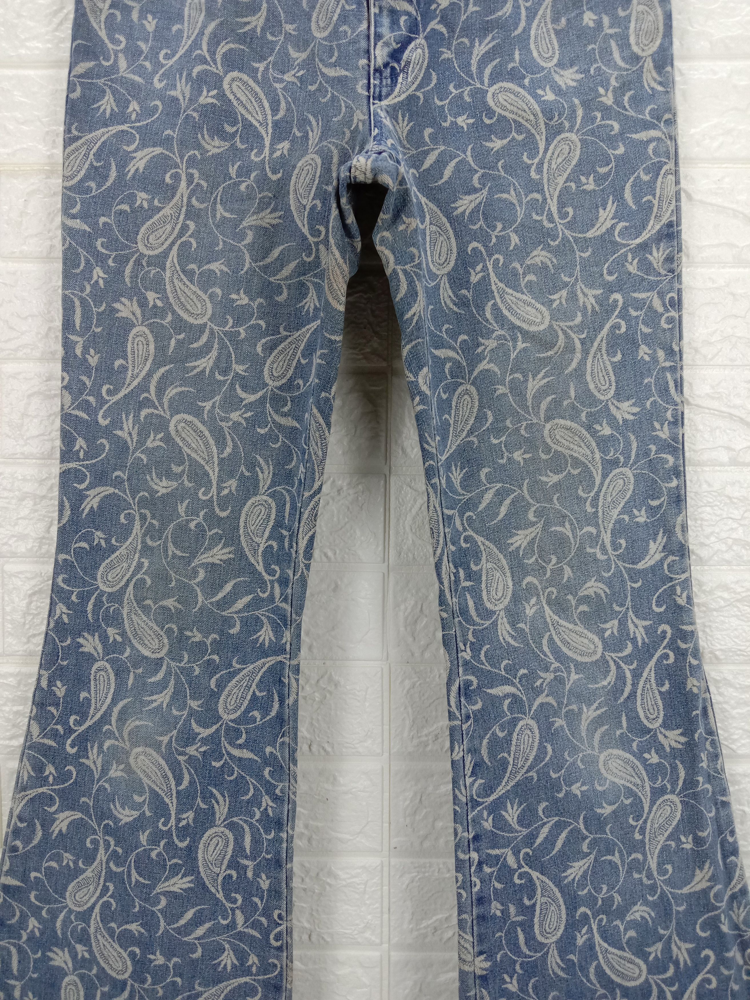 Japanese Brand Vintage Japanese Art Full Printed Flare Jeans Size 27" / US 4 / IT 40 - 3 Thumbnail