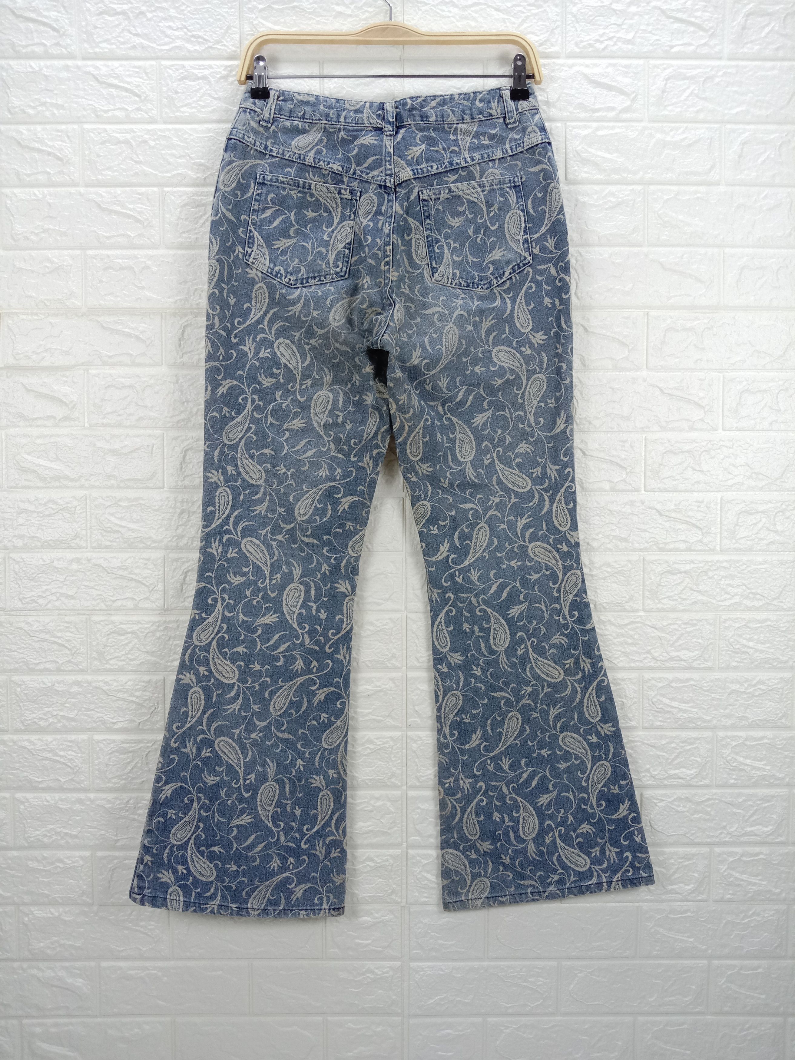 Japanese Brand Vintage Japanese Art Full Printed Flare Jeans Size 27" / US 4 / IT 40 - 5 Thumbnail